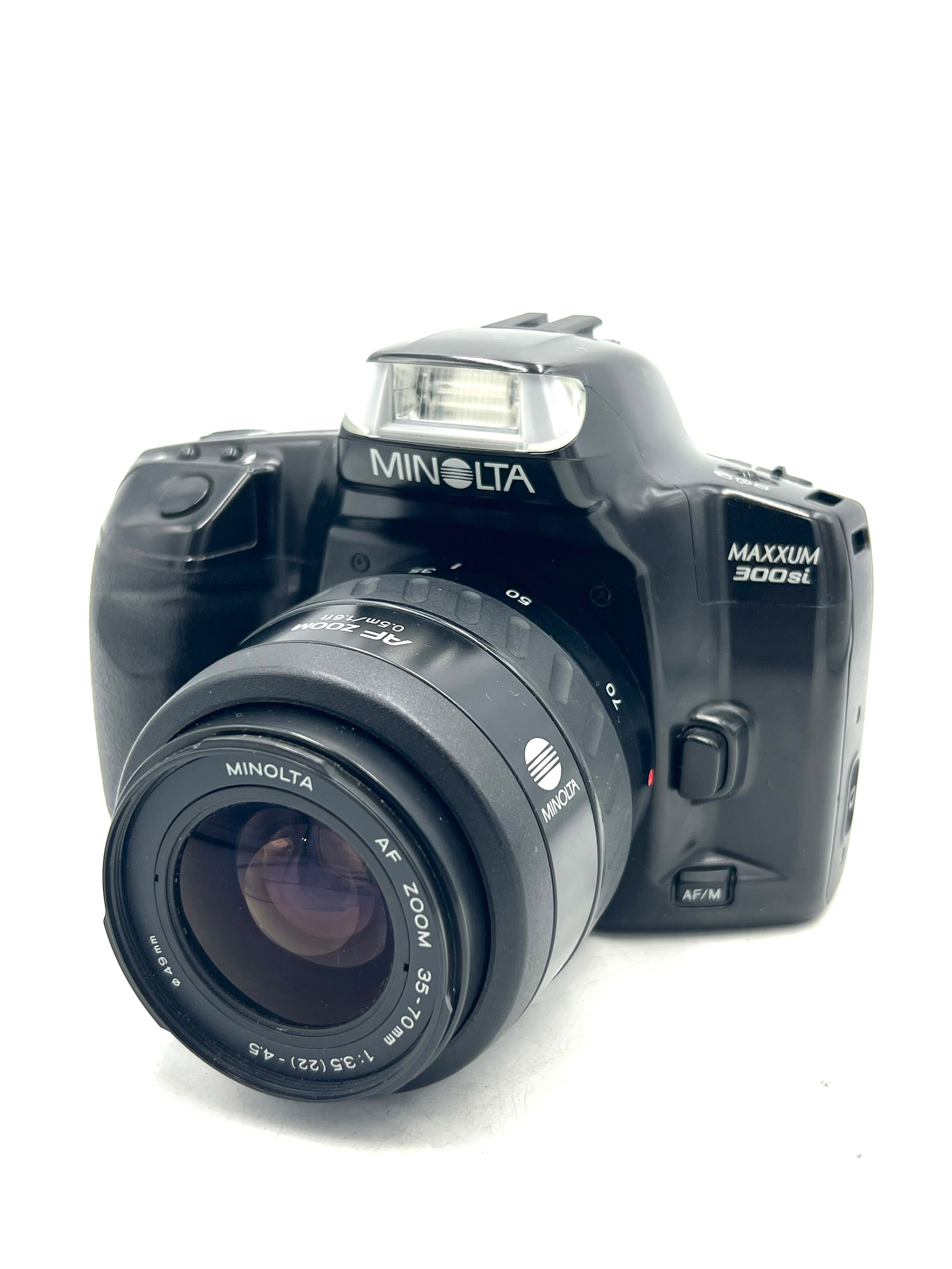 USED Minolta Maxxum 300Si w/ 35-70mm