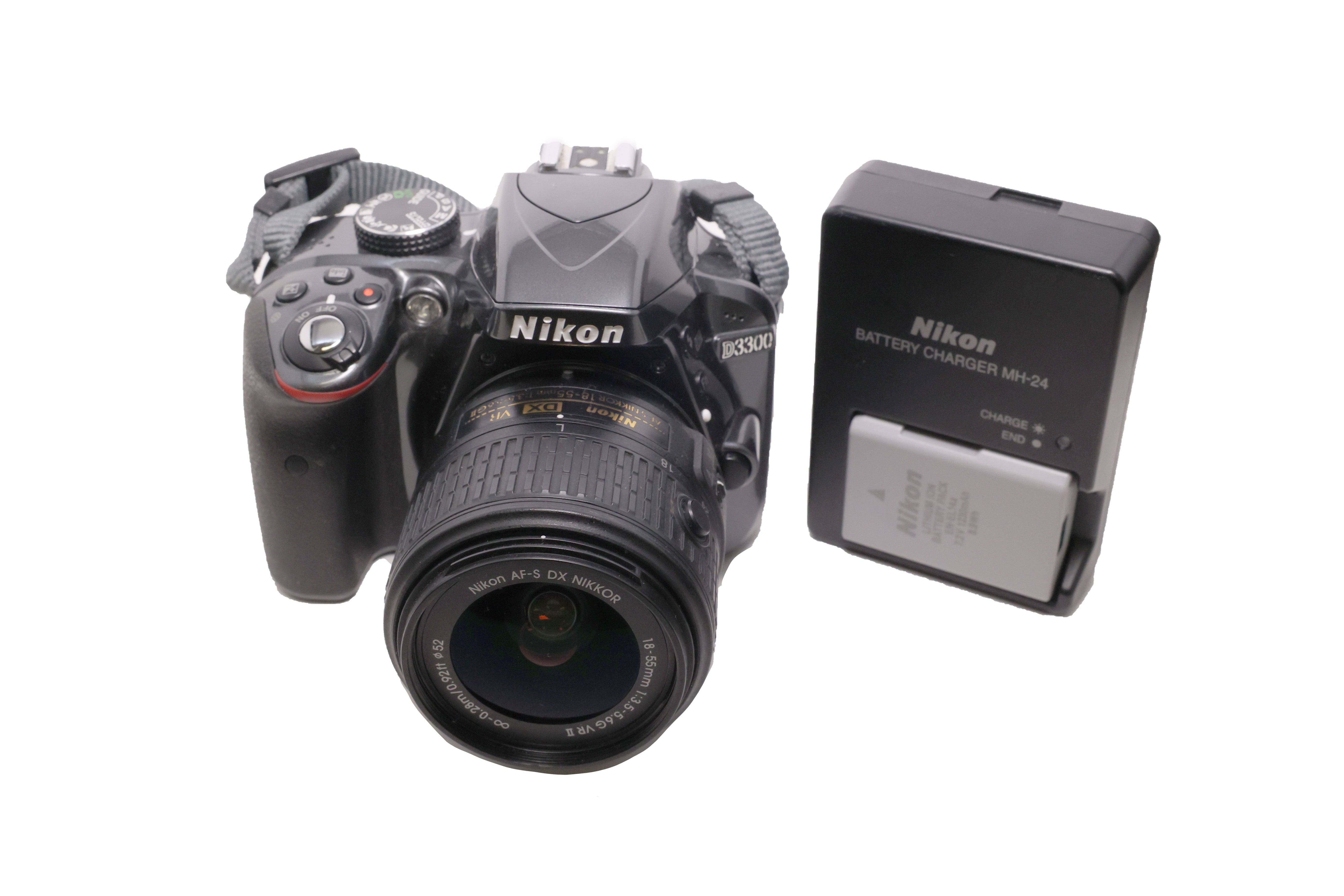 Used Nikon D3300 DLSR Camera w/ 18-55mm VR II Lens Kit (Black)