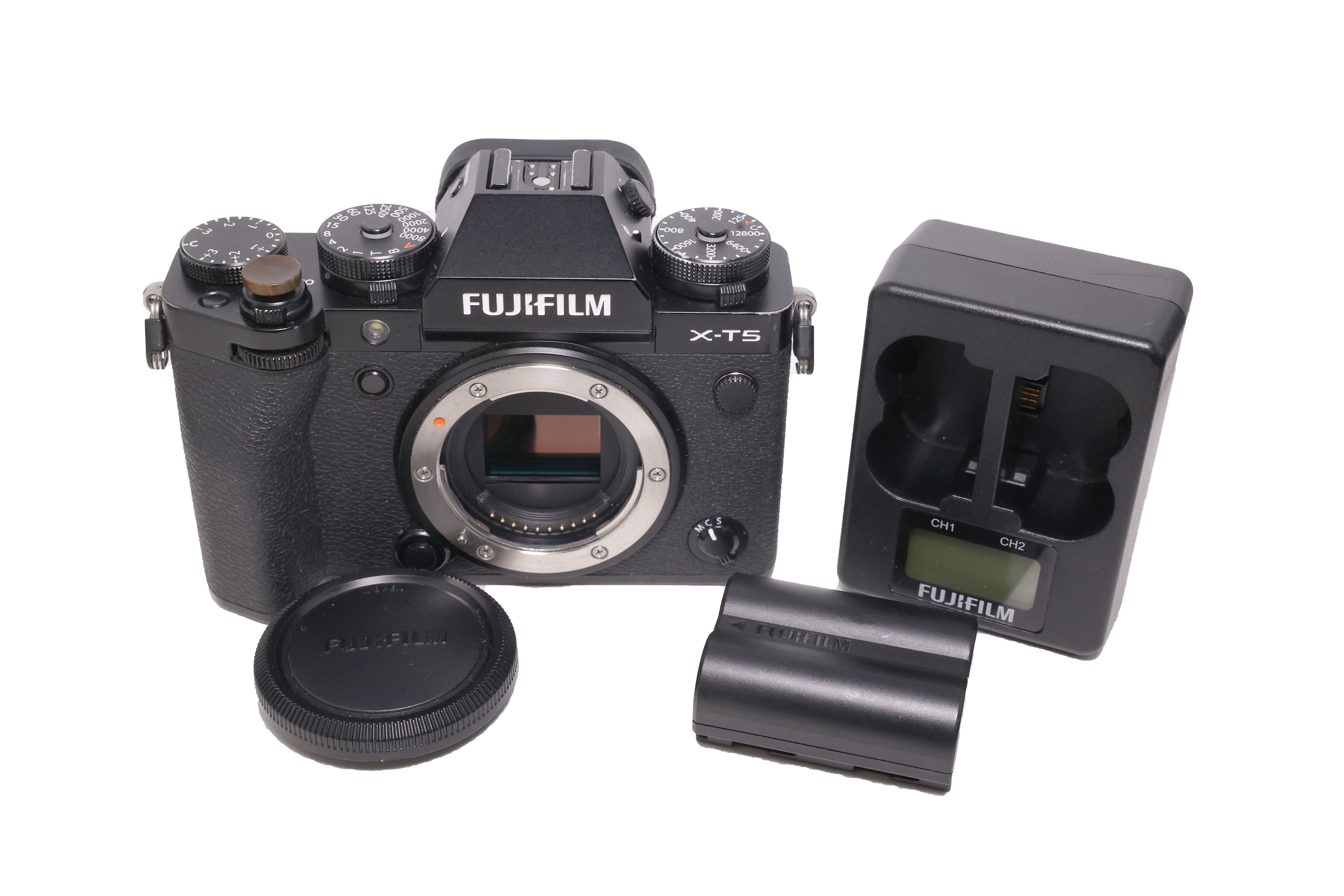 Used Fujifilm X-T5 Mirrorless Camera Body (Black)