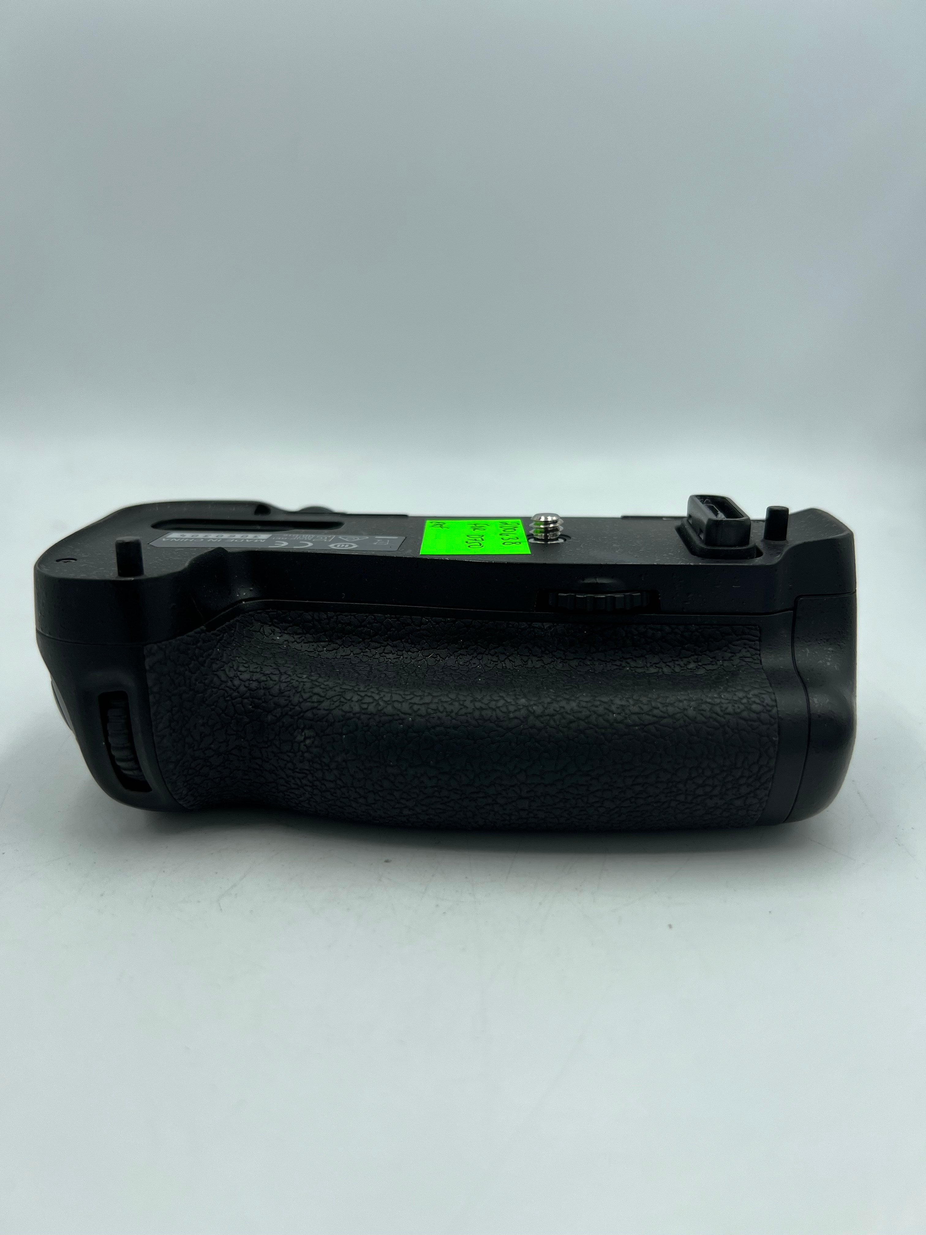 USED Nikon MB-D16 Multi Power Battery Pack for D750