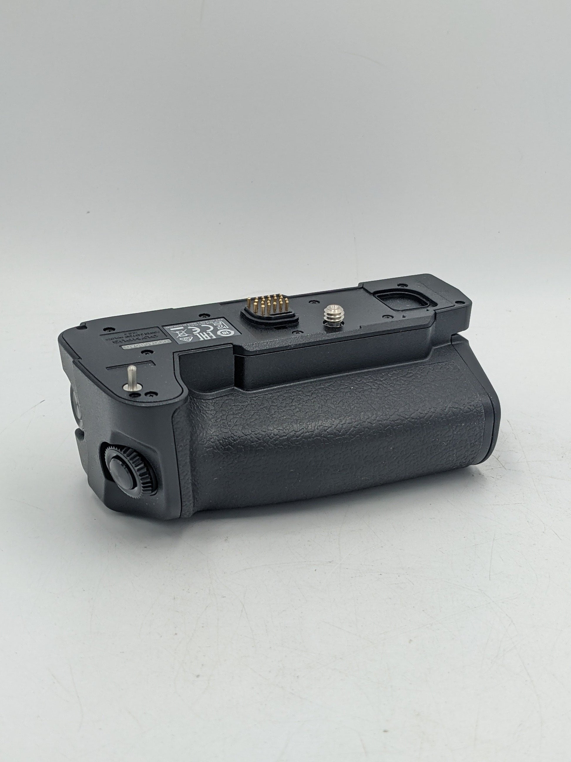 USED Olympus HLD-9 Power Battery Grip for OM-D E-M1 Mark II
