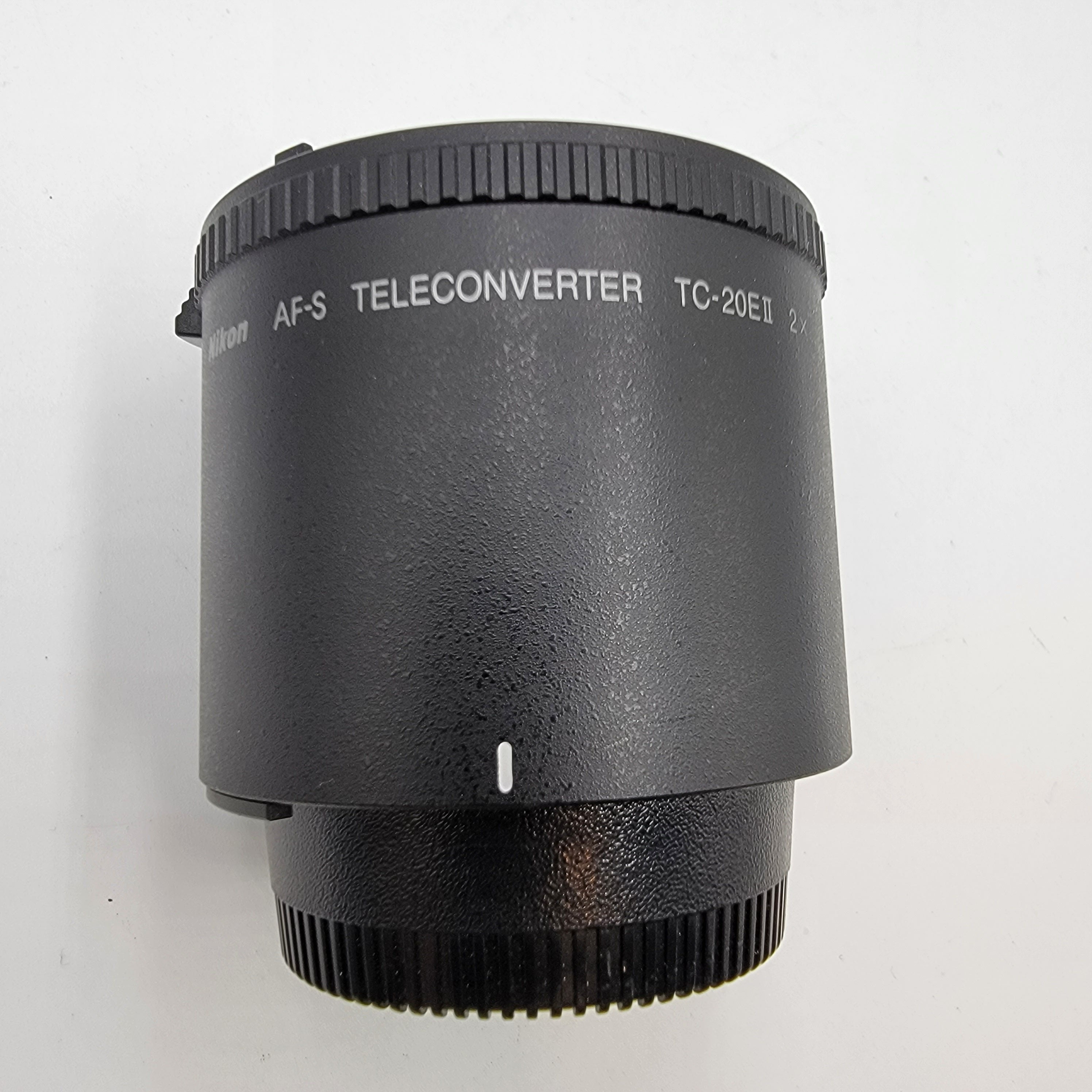 Nikon TC-20E III au meilleur prix sur Nikon TC-20E III au meilleur prix sur