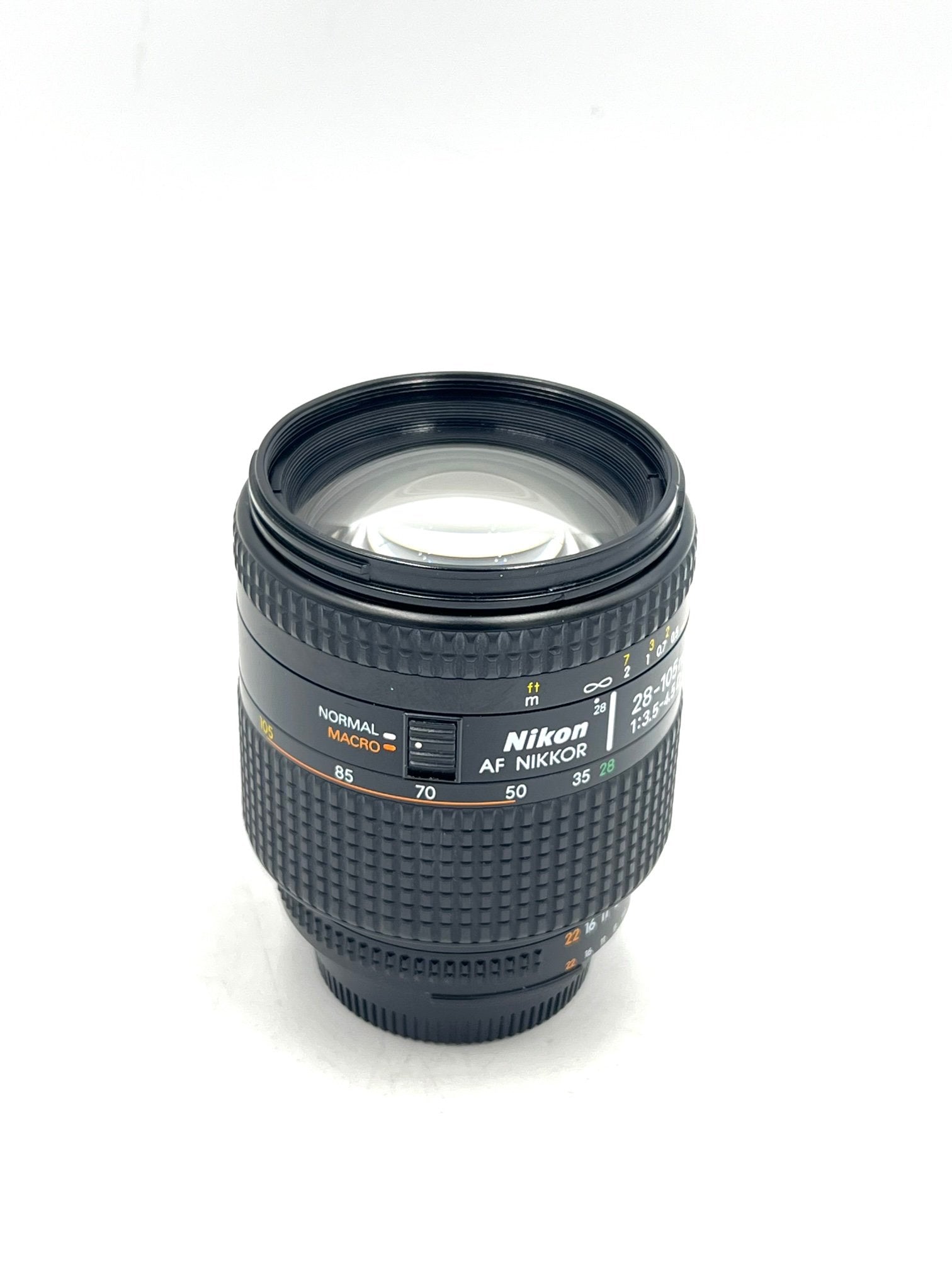 Nikon 28-105mm f/3.5-4.5D Autofocus Zoom Nikkor Lens
