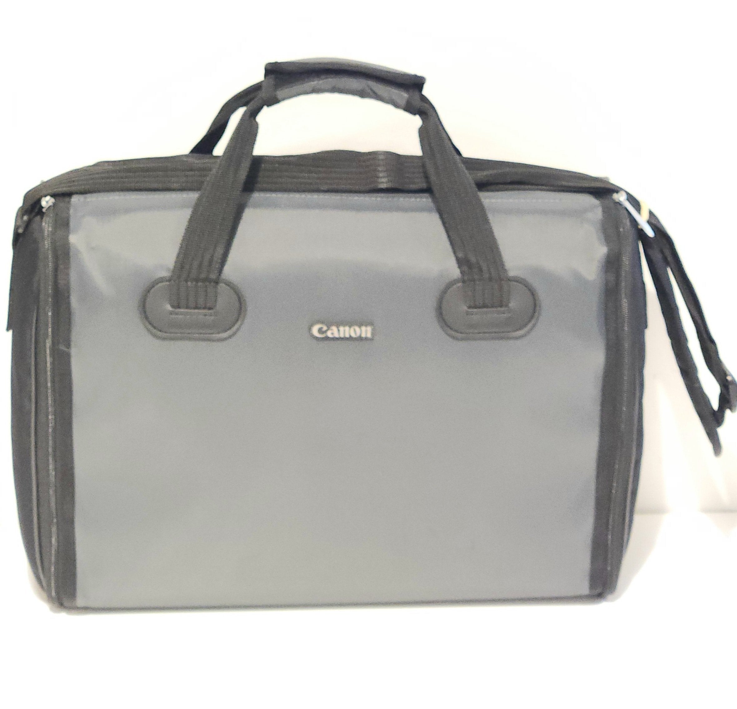 Used Canon REALiS WUX10 Mark II LCOS Multimedia Projector