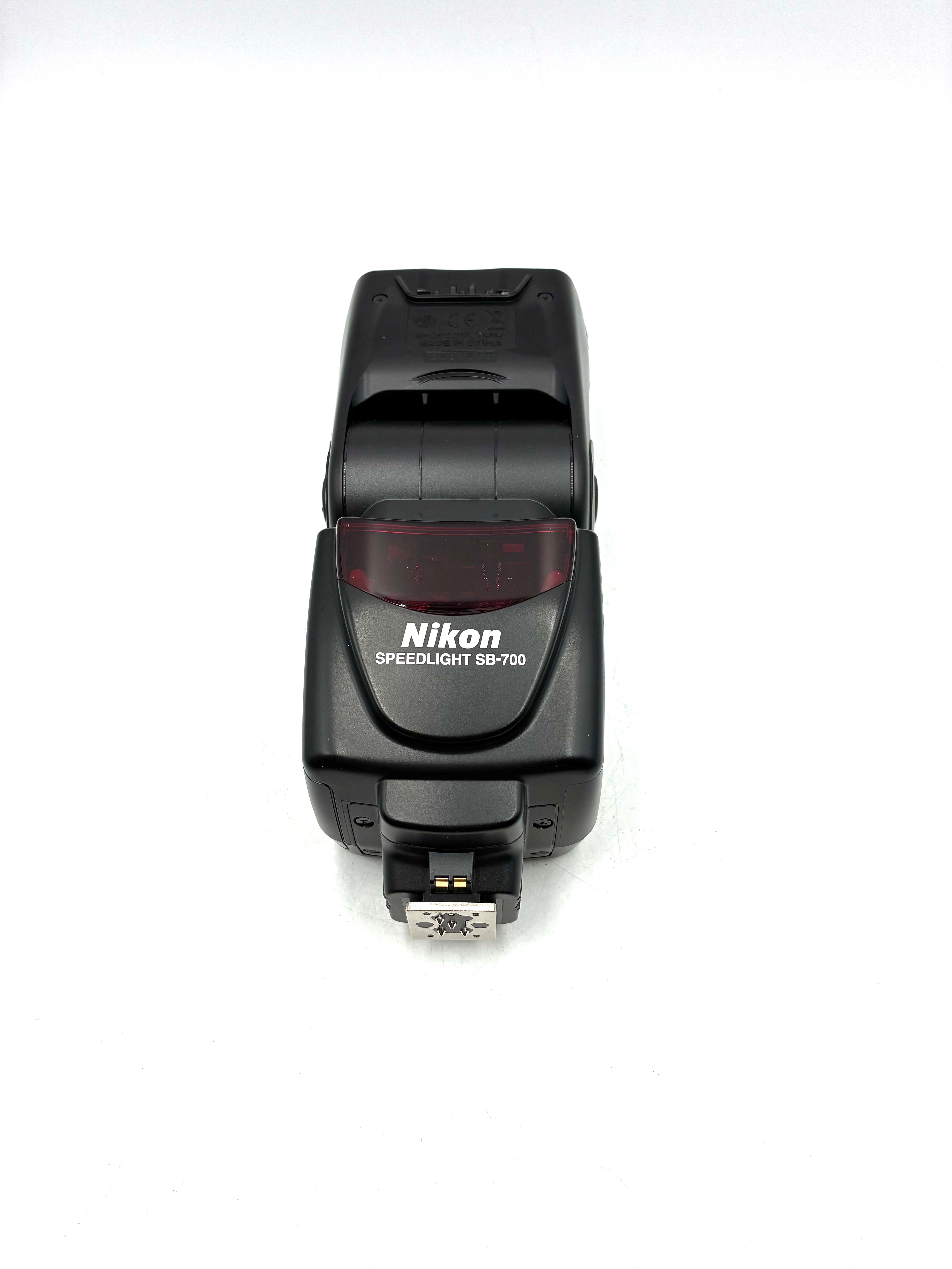 USED Nikon SB-700 Speedlight Flash