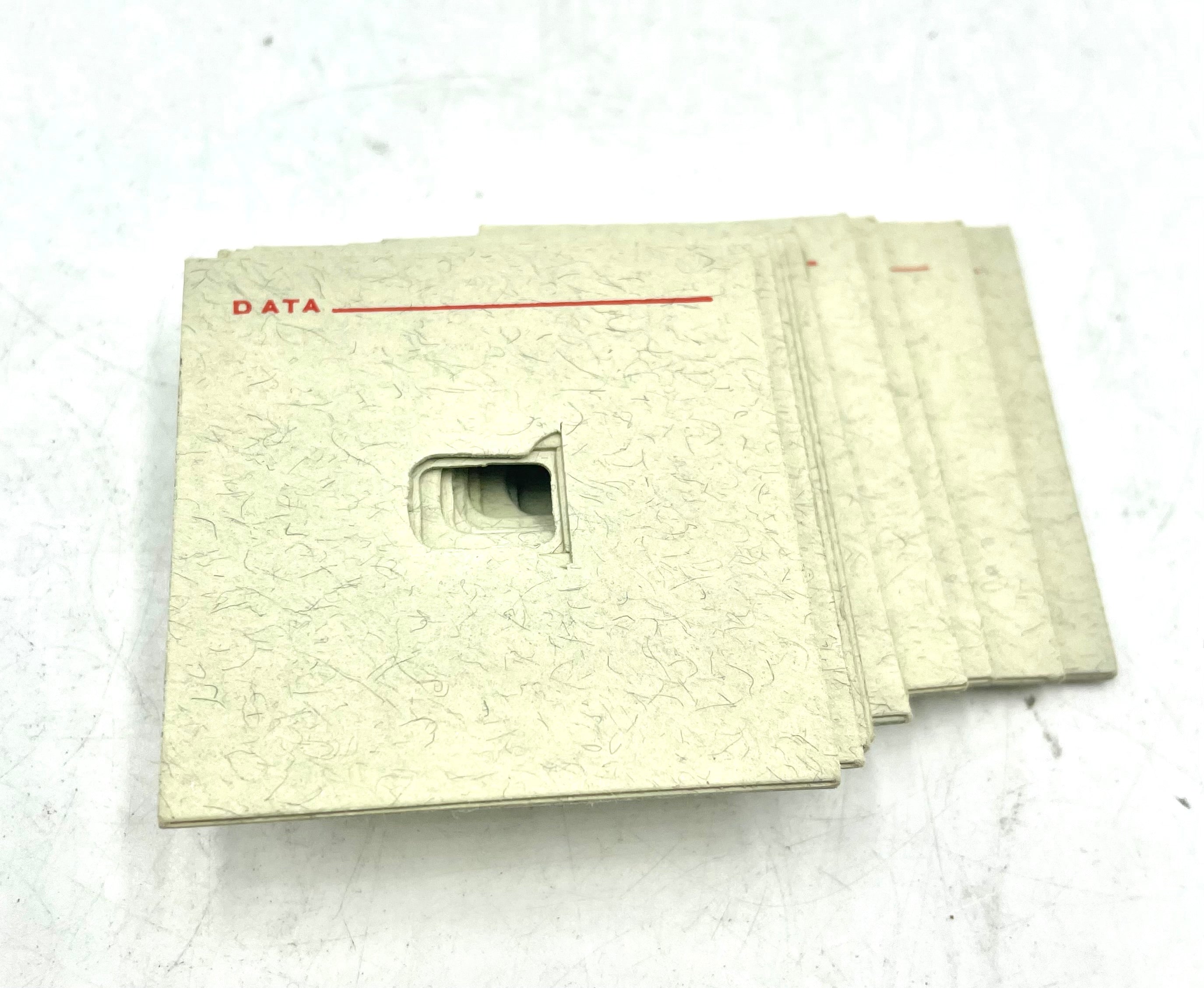 Easymount Minox Slide Mounts - Lot of 17 (0041)