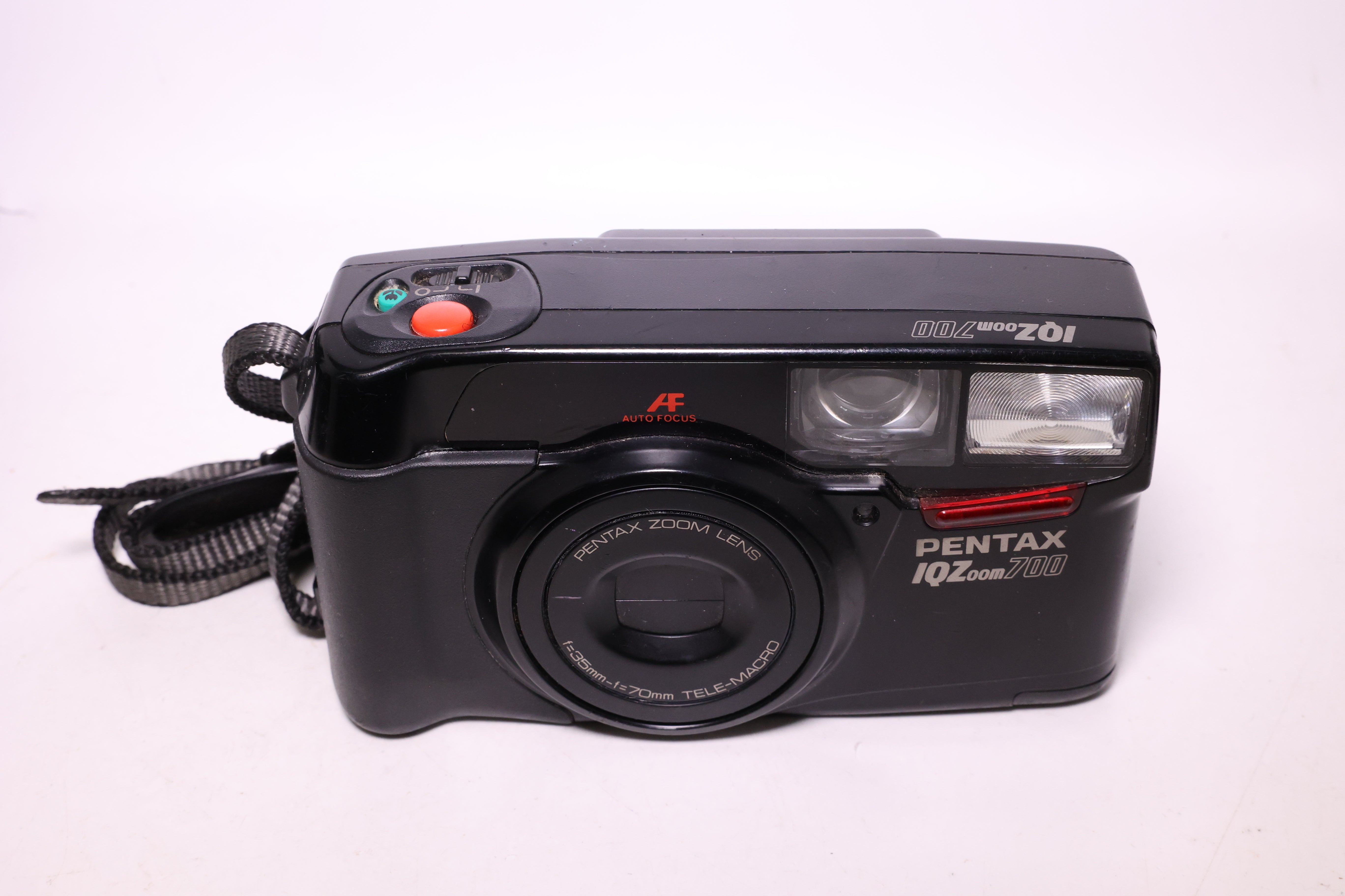 USED Ricoh Q-80Z 35mm point & shoot