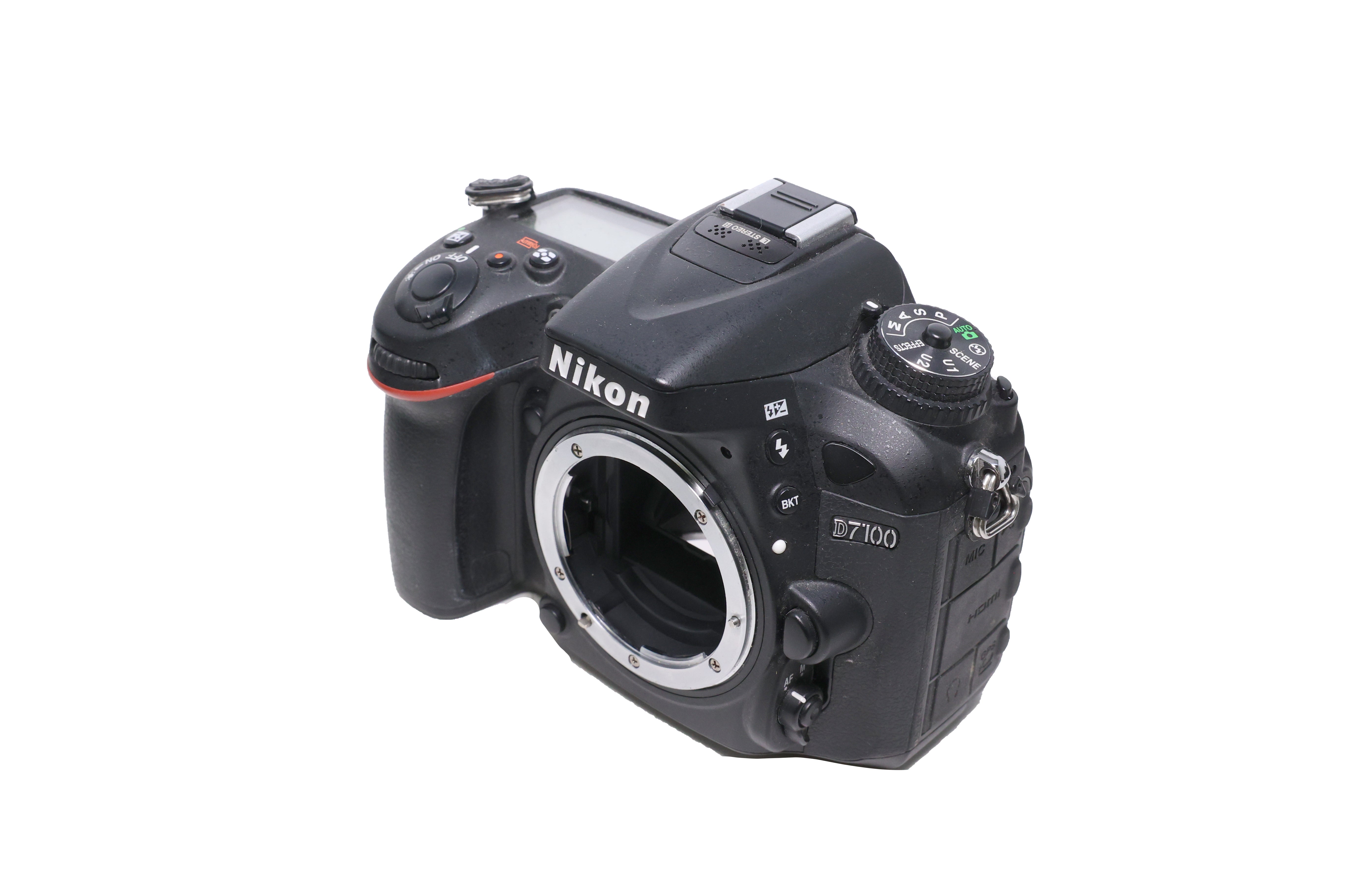USED Nikon D7100 Digital SLR Body