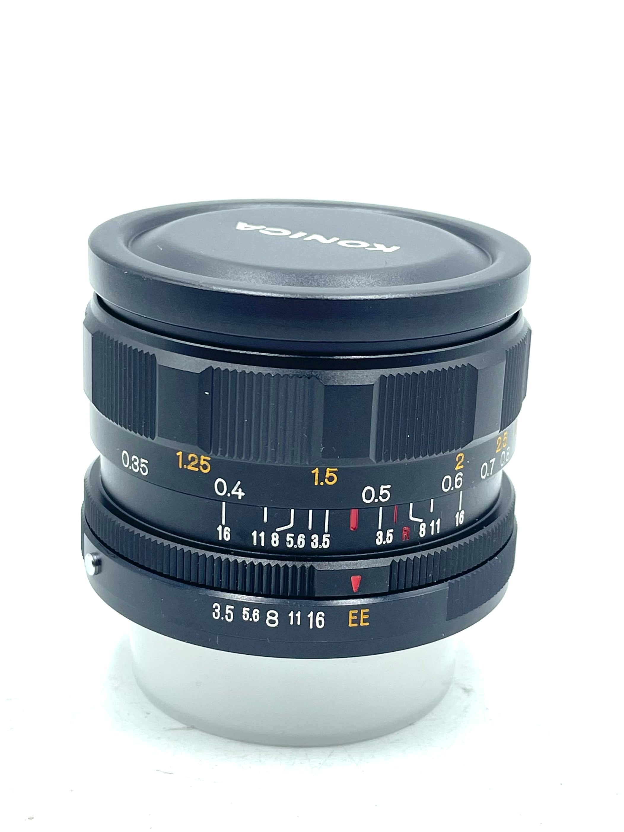 Used Konica 28mm F3.5 MF Film Lens W/ Box and Case