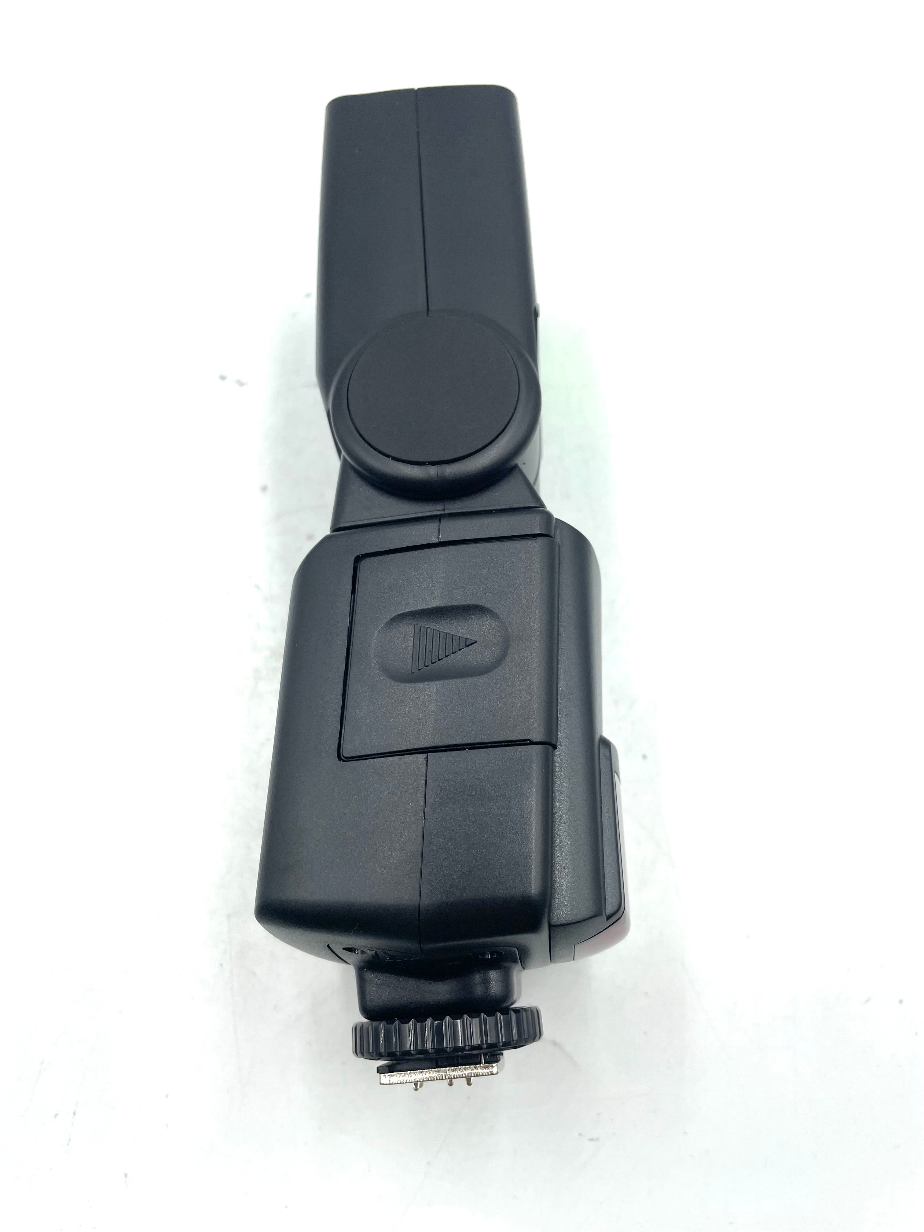 Used Promaster FL160 flash for NIKON w/ case