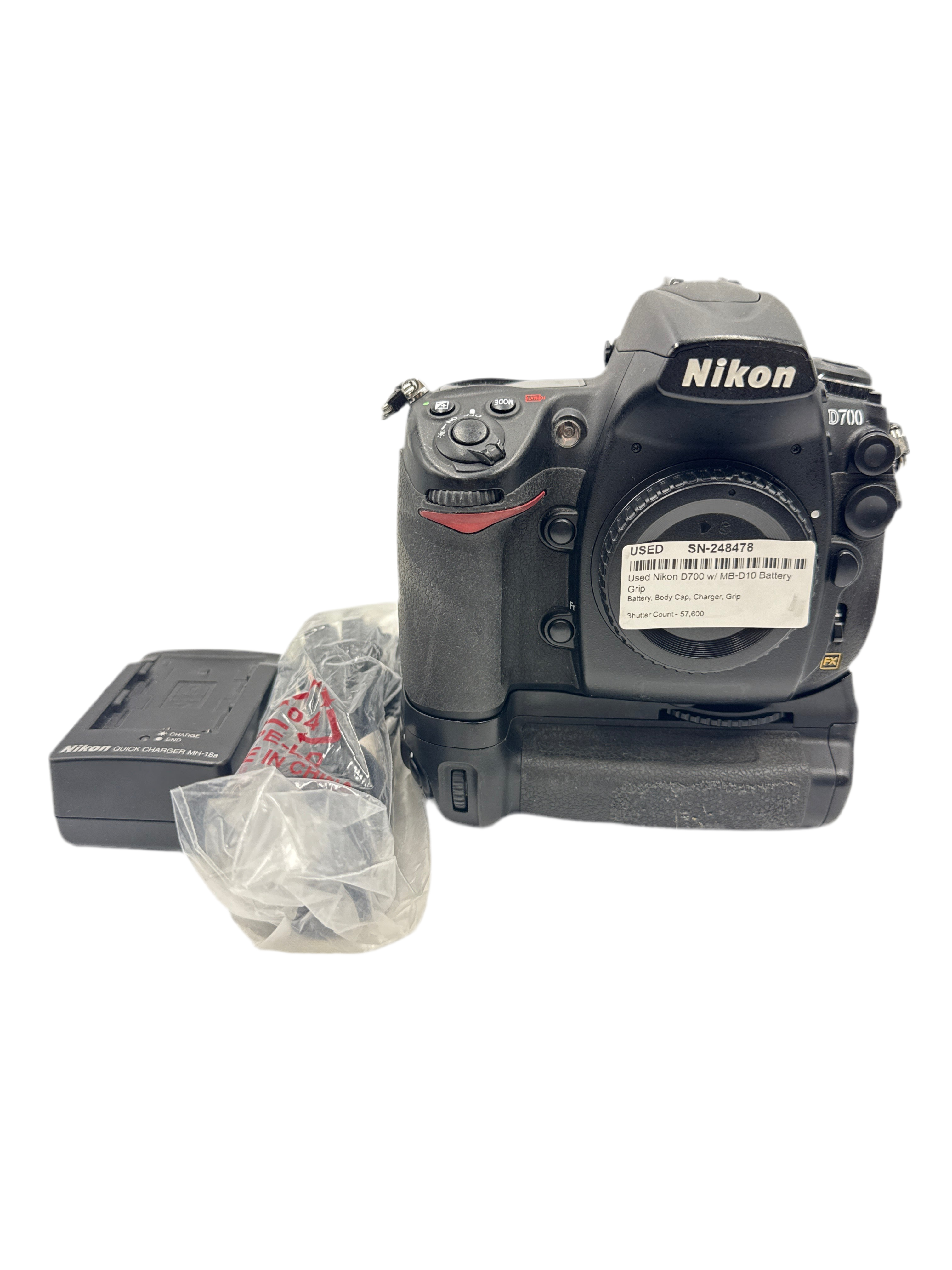 Used Nikon D700 w/ MB-D10 Battery Grip