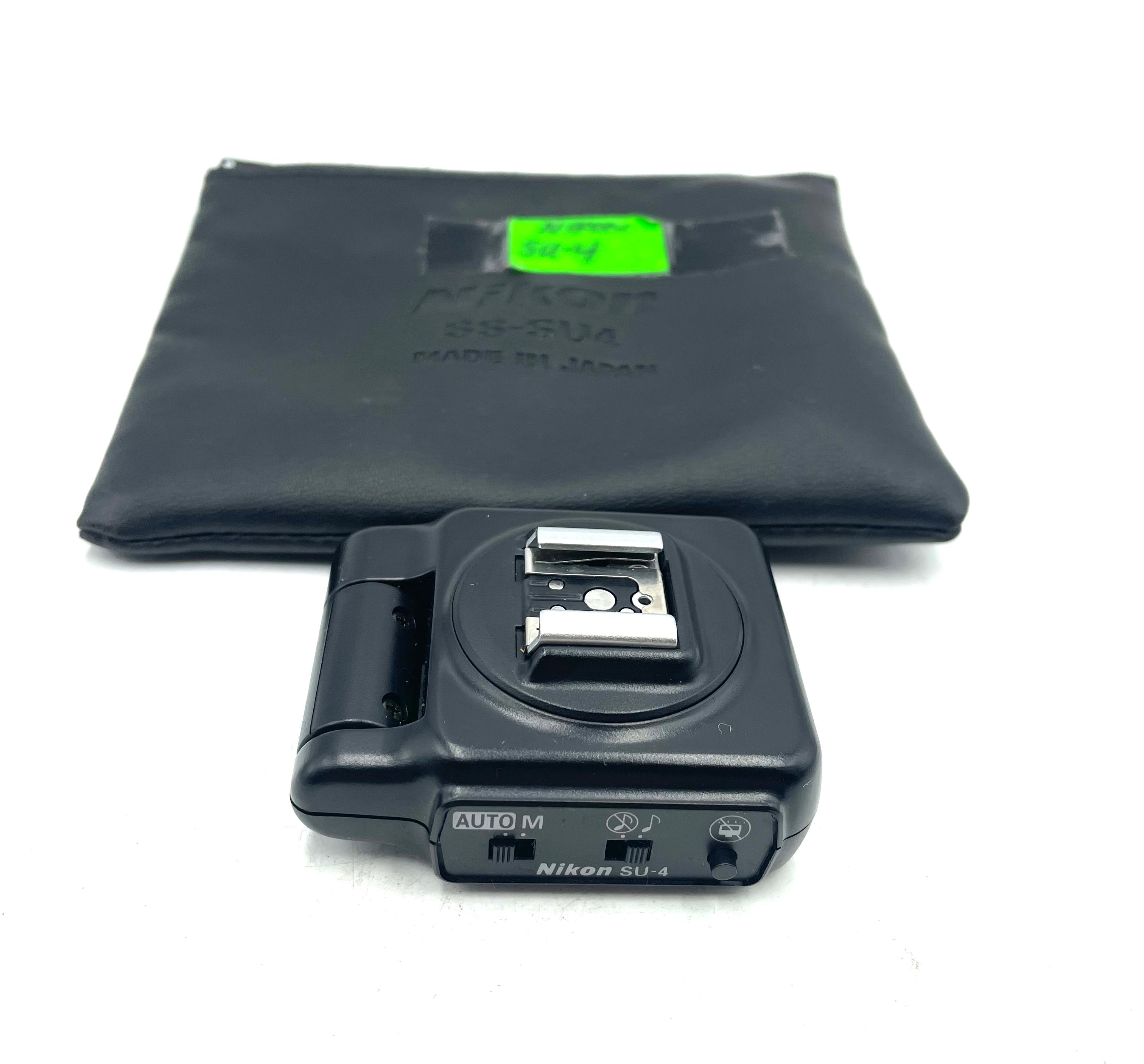 Used Nikon SU-4 W/ Carrying Case