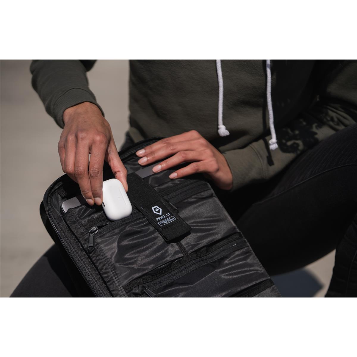 WANDRD PRVKE 21L v2 Photo Bundle (Green)