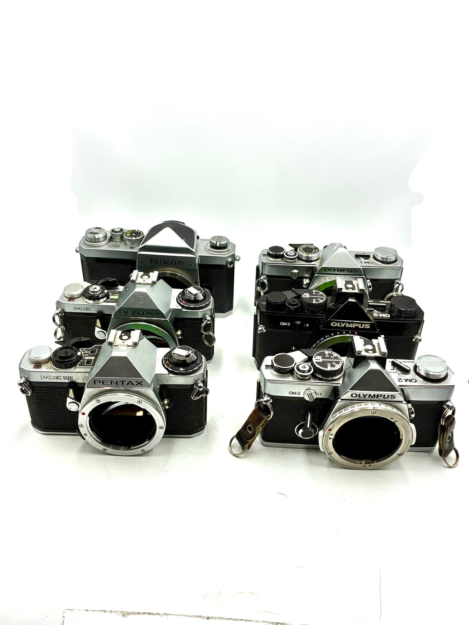 Lot of 6 - Film Cameras - AS-IS/FOR PARTS (READ) (0076)