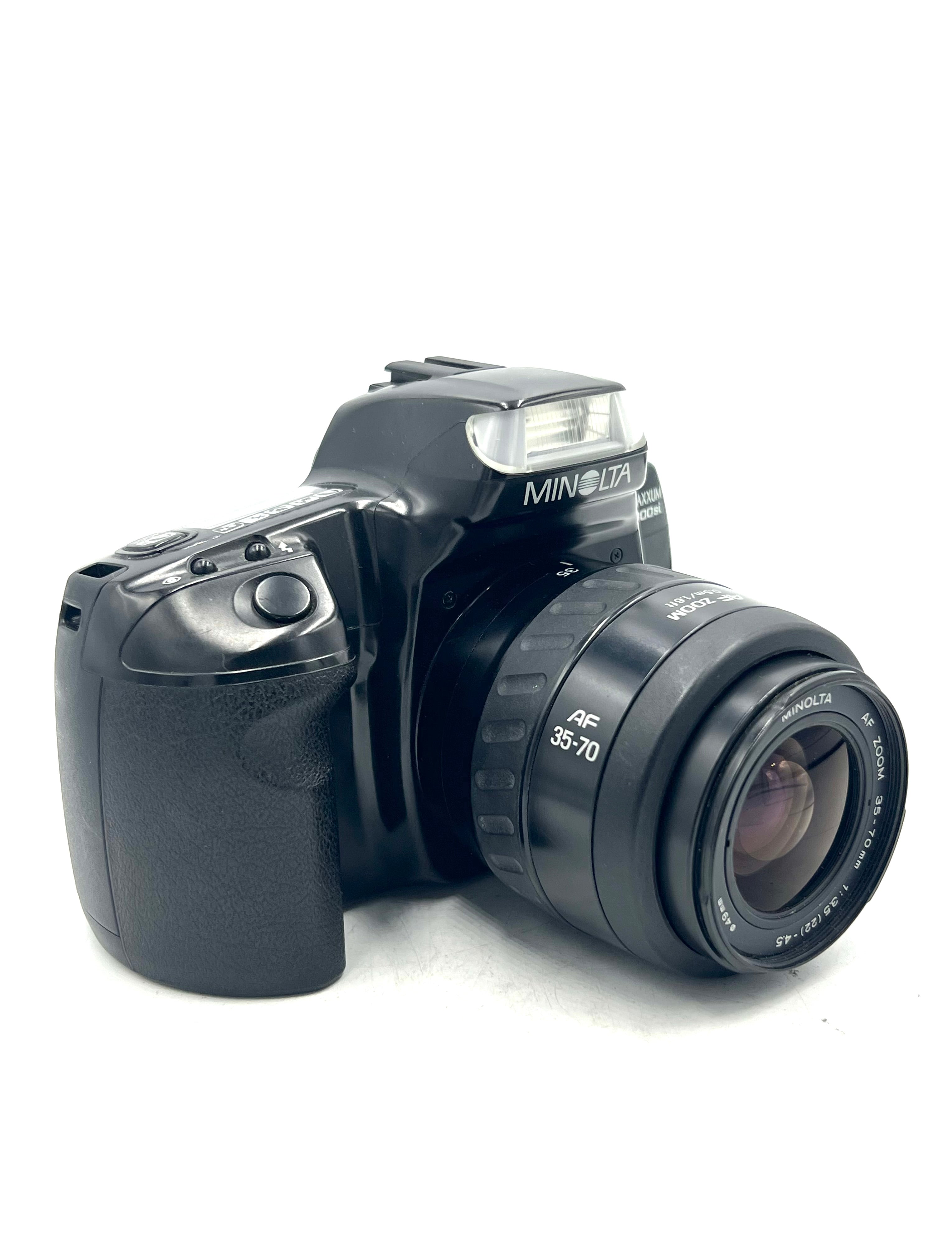 USED Minolta Maxxum 300Si w/ 35-70mm