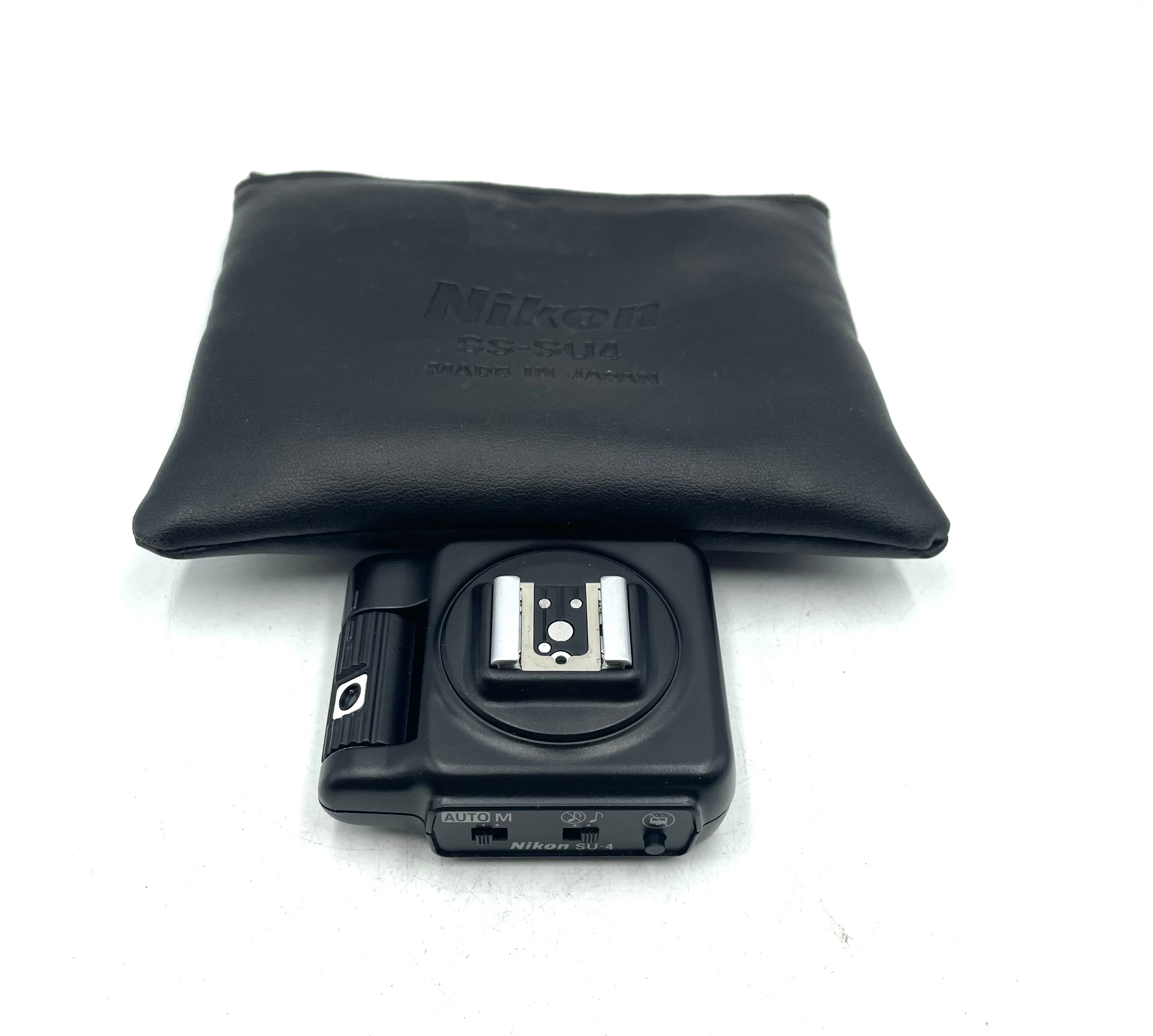 Used Nikon SU-4 W/ Carrying Case