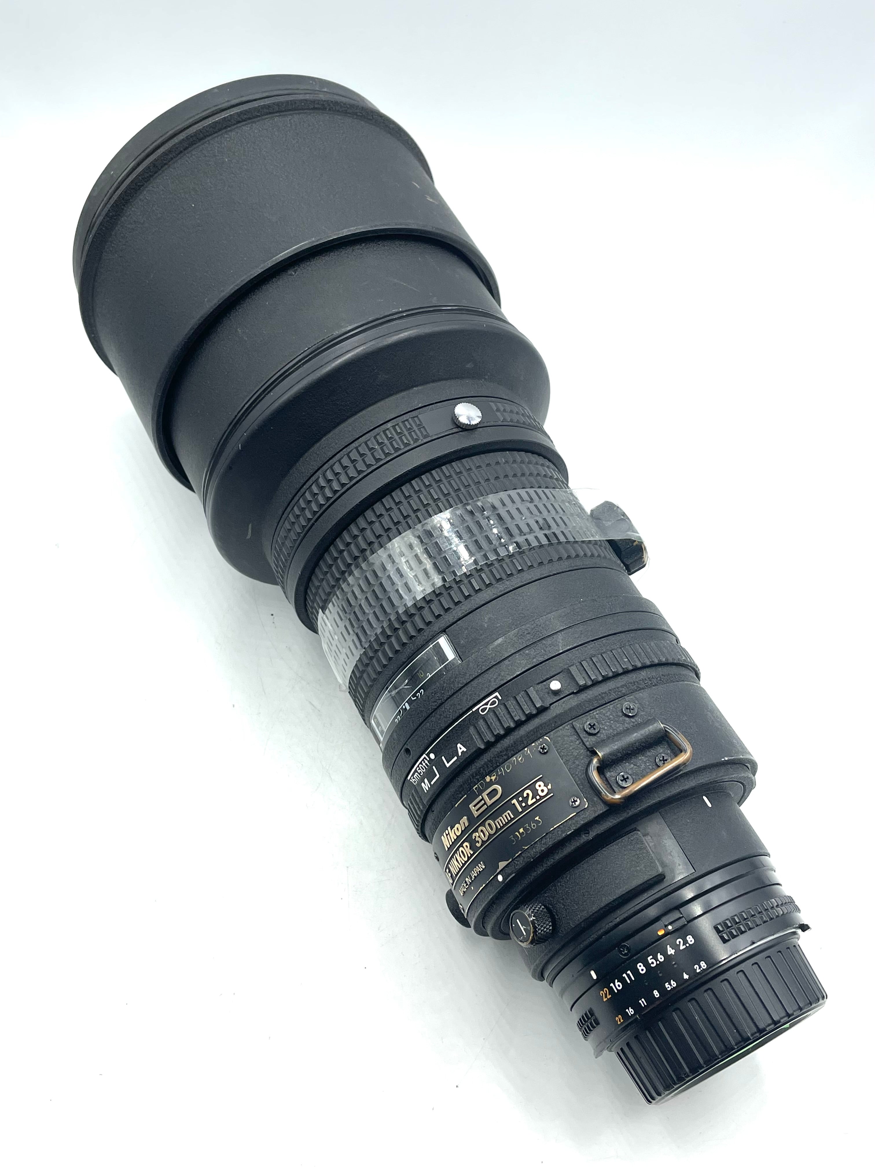 USED Nikon 300mm F2.8 AF ED D Lens