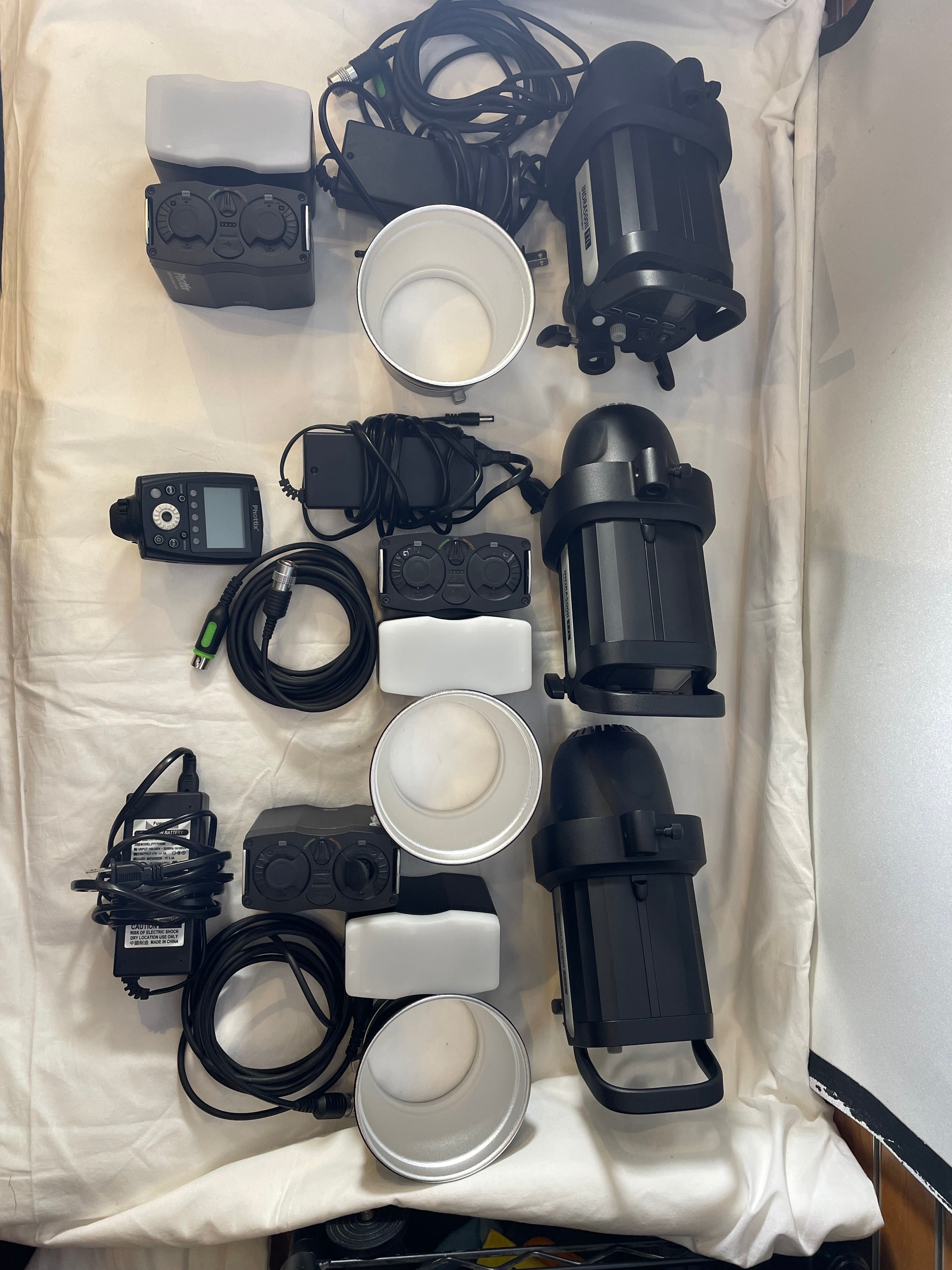 USED Phottix Indra 500 II TTL 3 Light Studio Kit W/ Nikon Trigger
