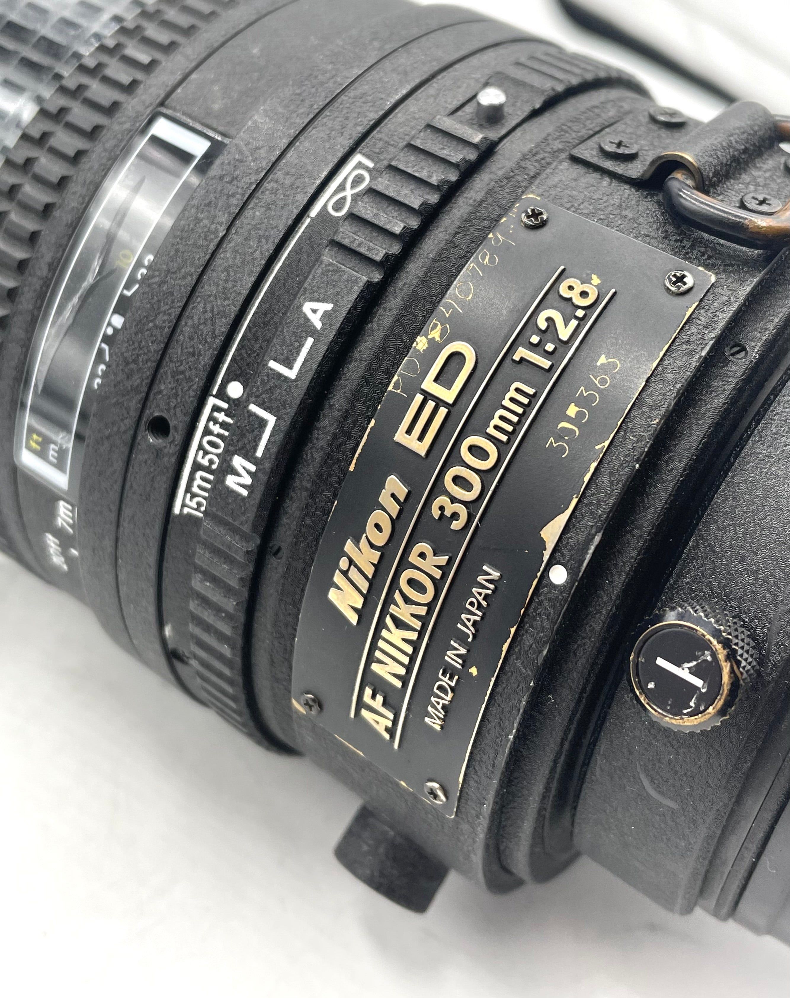USED Nikon 300mm F2.8 AF ED D Lens