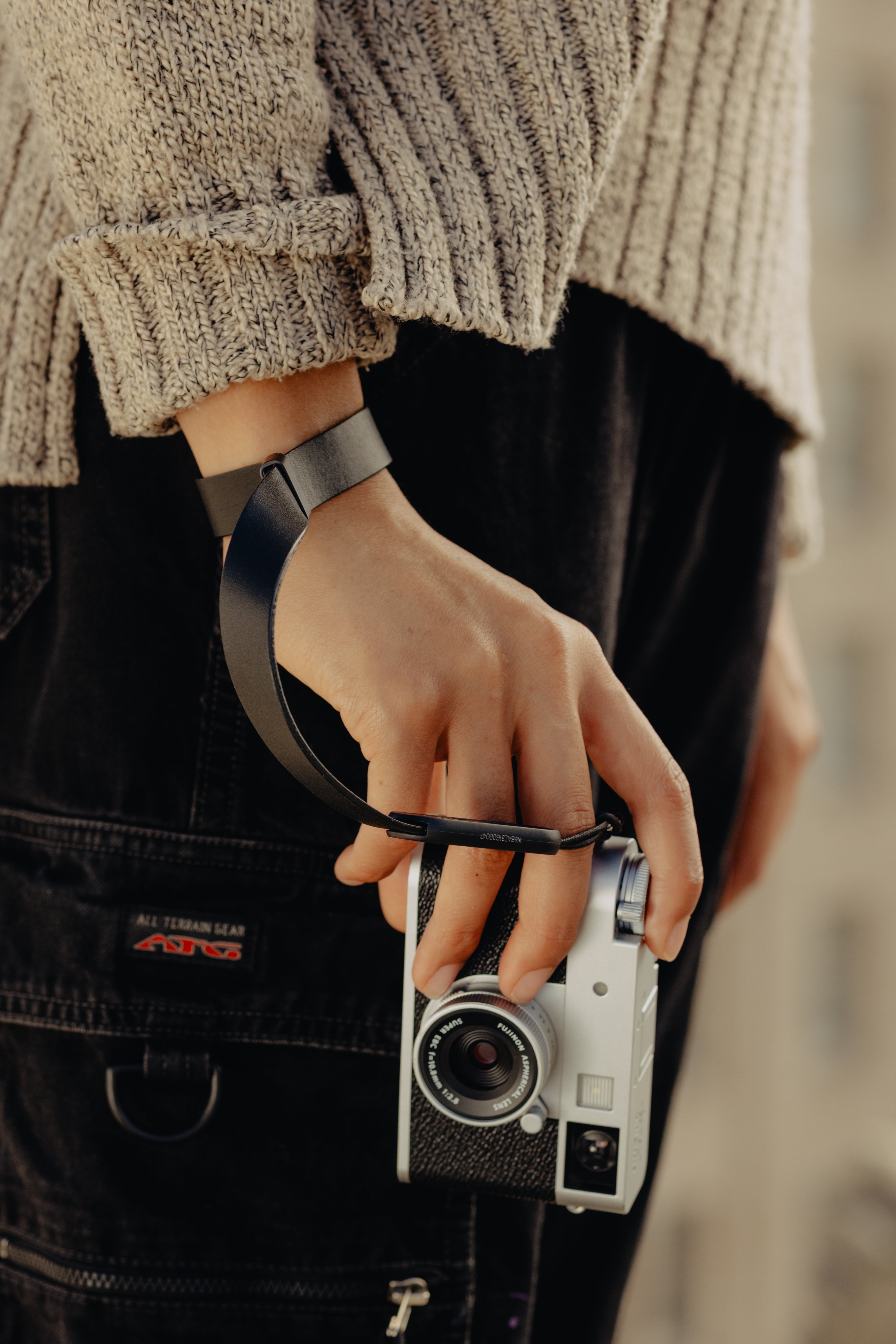Peak Design Cuff Leather Camera Wrist Strap (Black)