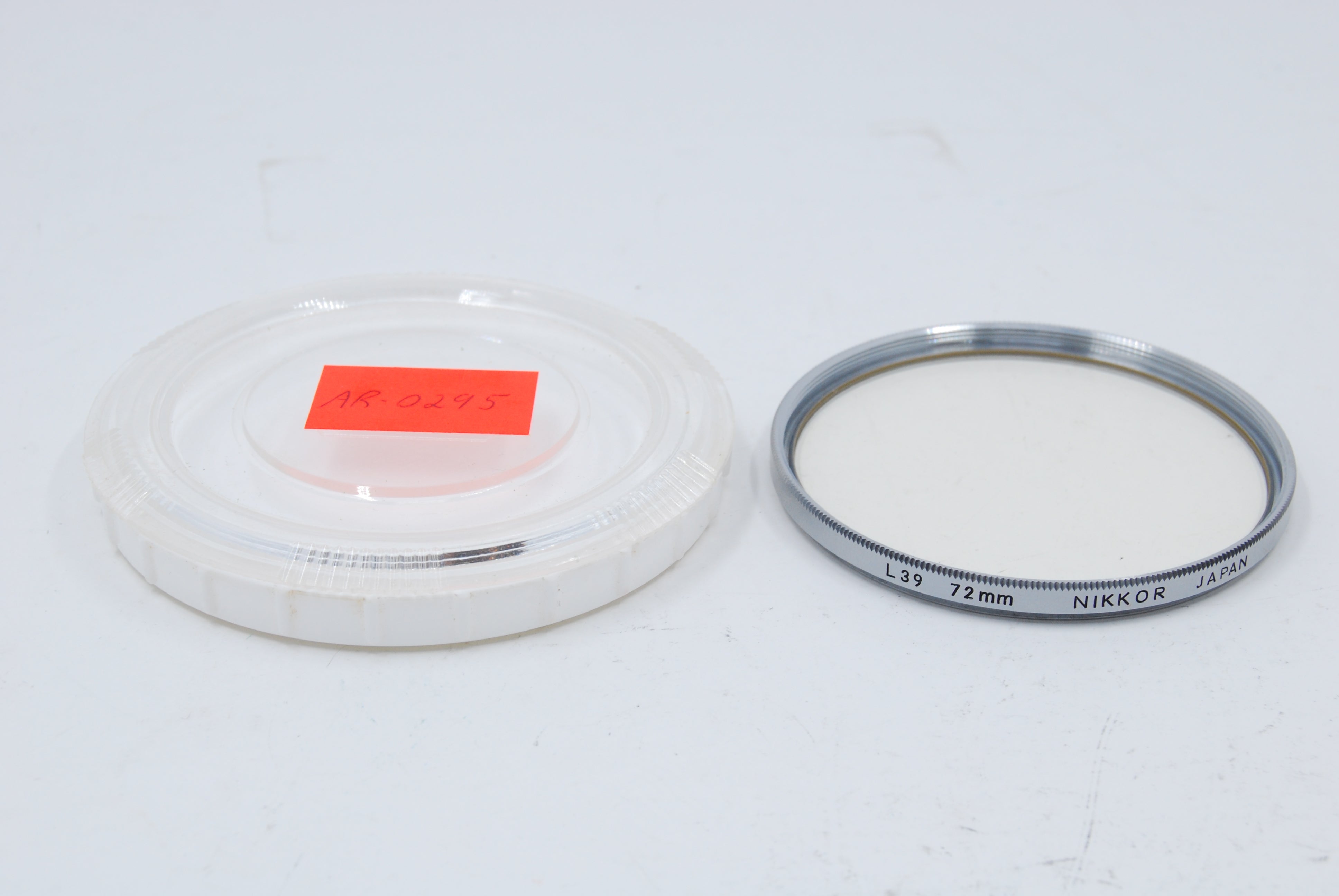 Nikon 72mm L39 Screw-In Filter *MINT* (0295)