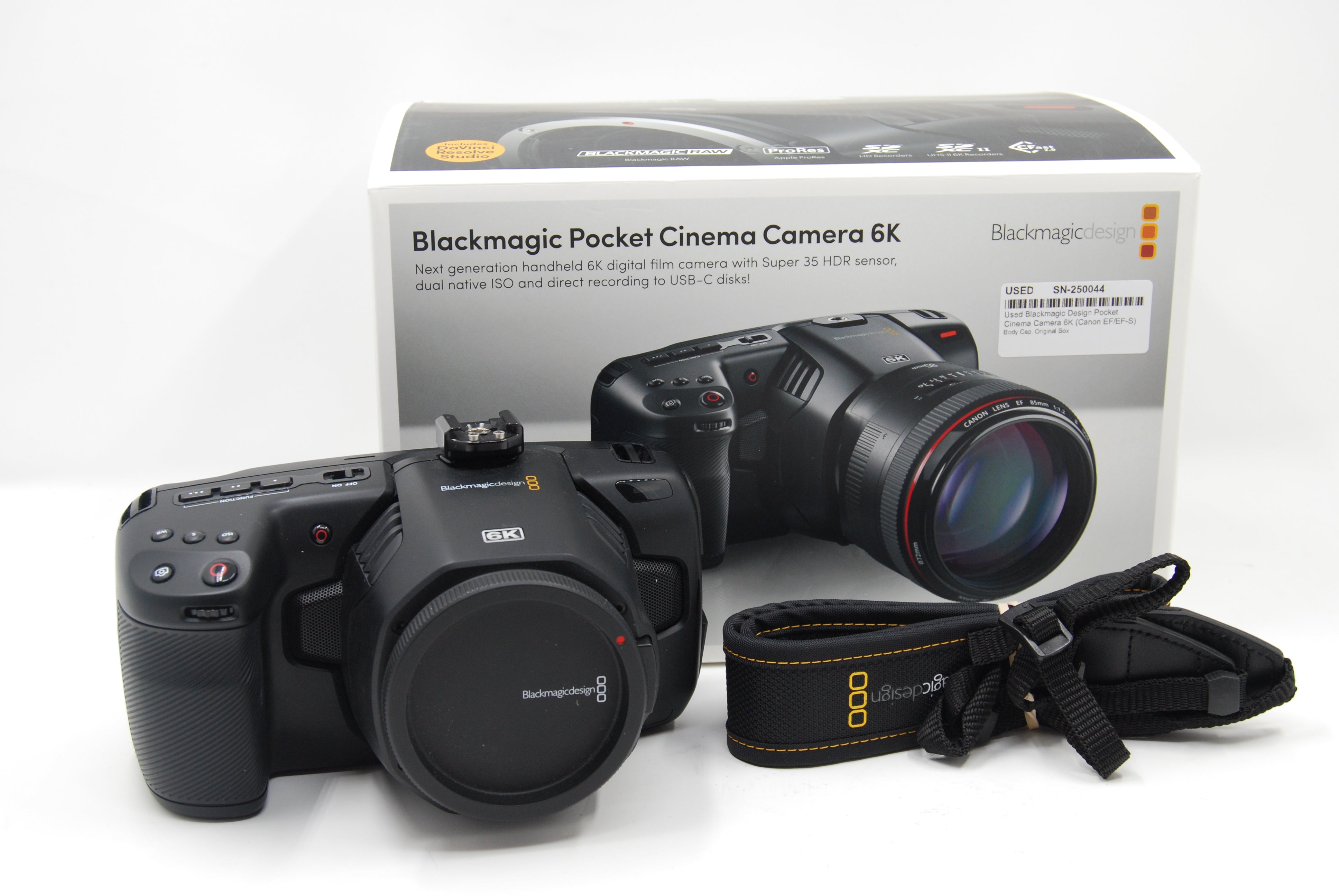 Used Blackmagic Design Pocket Cinema Camera 6K (Canon EF/EF-S)