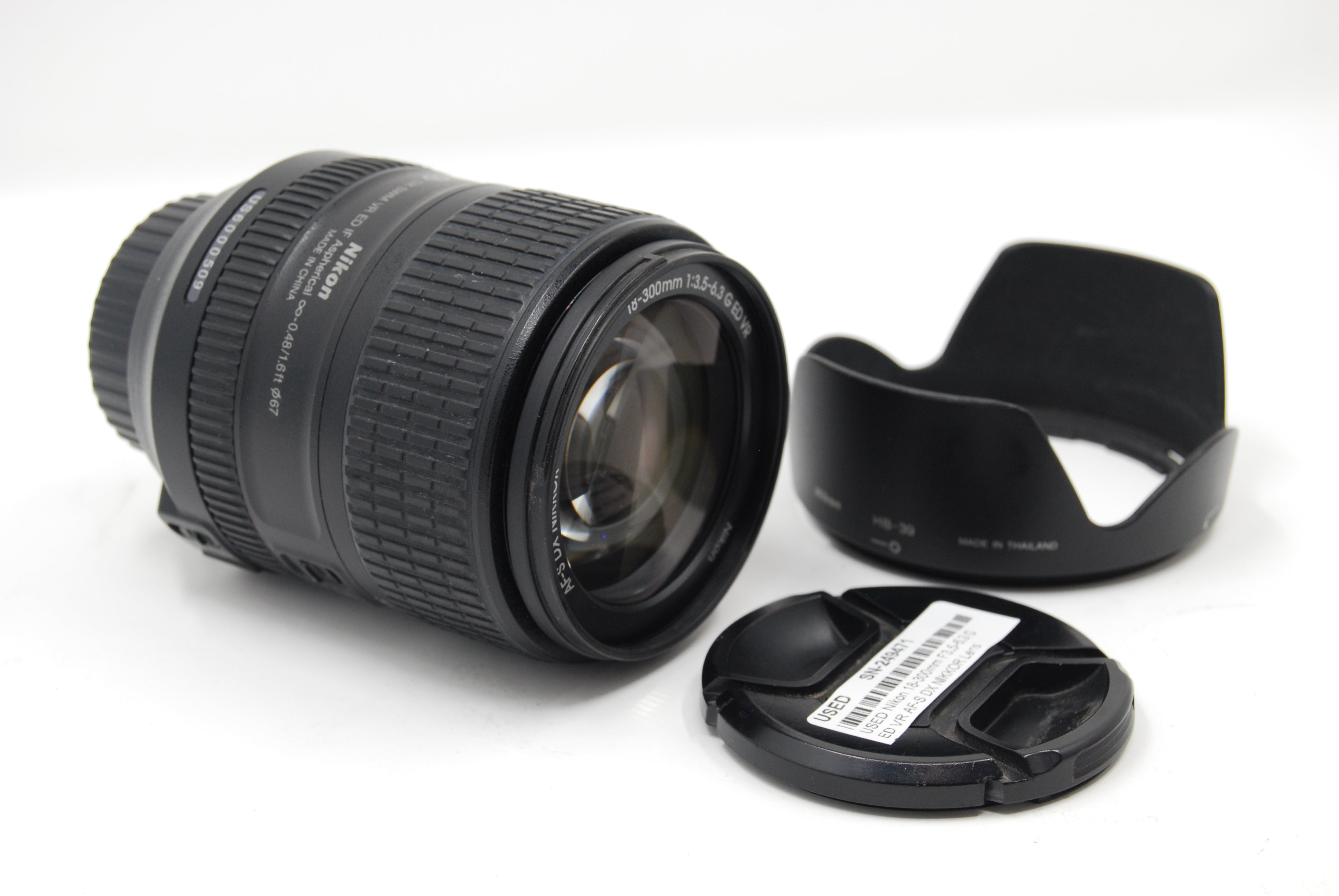 USED Nikon 18-300mm F3.5-6.3 G ED VR AF-S DX NIKKOR Lens USED Nikon 18-300mm F3.5-6.3 G ED VR AF-S DX NIKKOR Lens