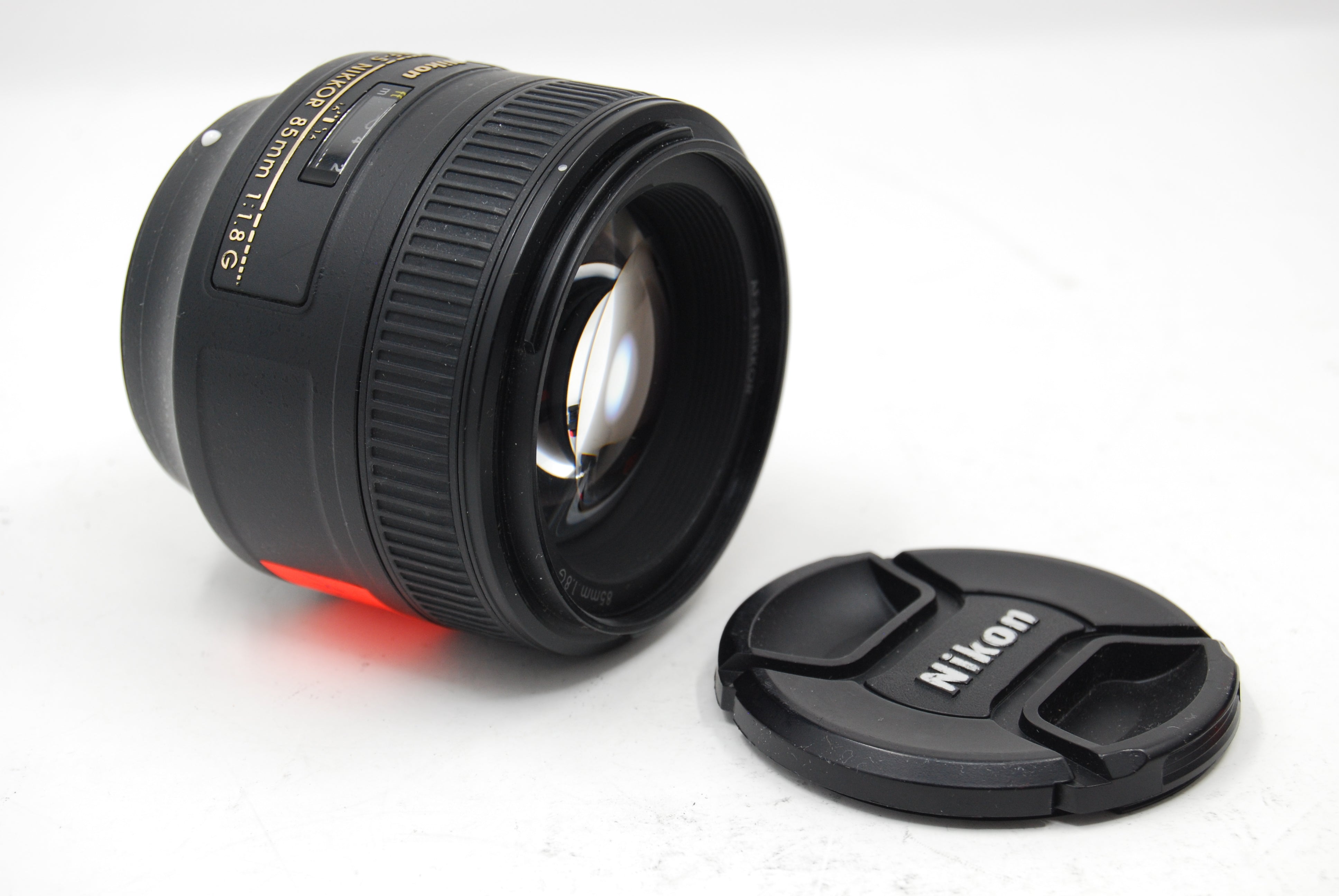 Nikon AF-S 85mm f/1.8 G - AS-IS/FOR PARTS (0267)
