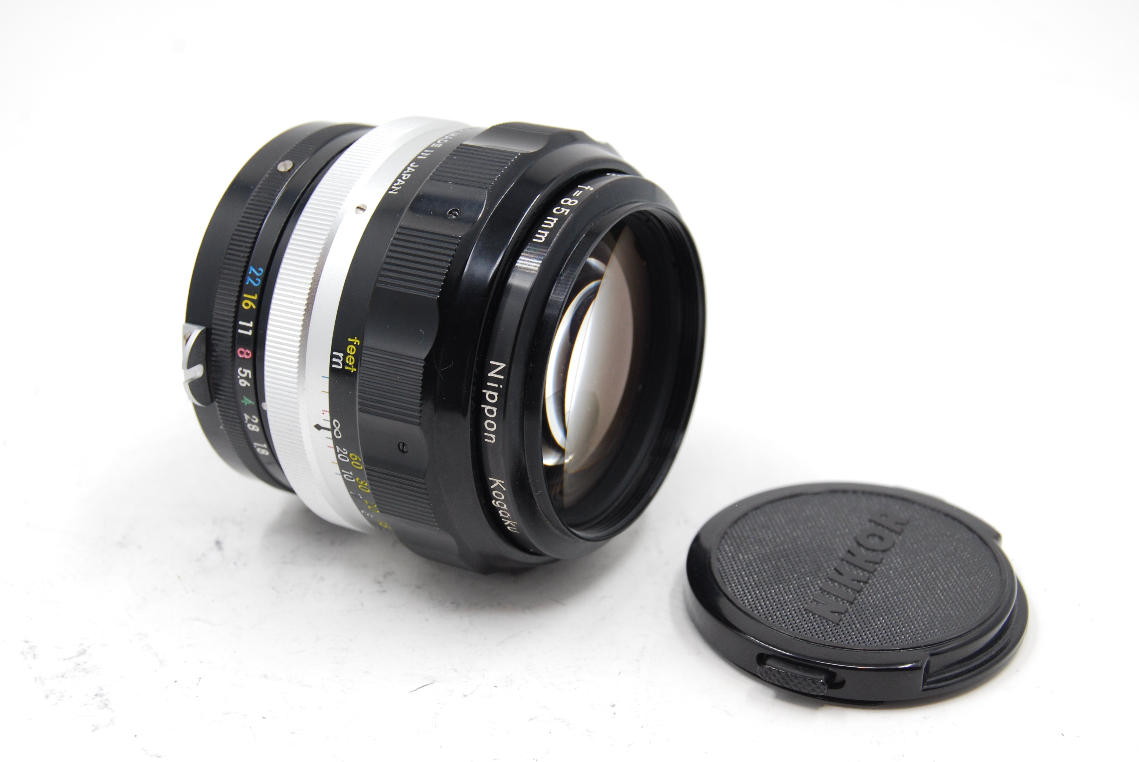 Used Nikon 85mm f1.8 non-AI Lens