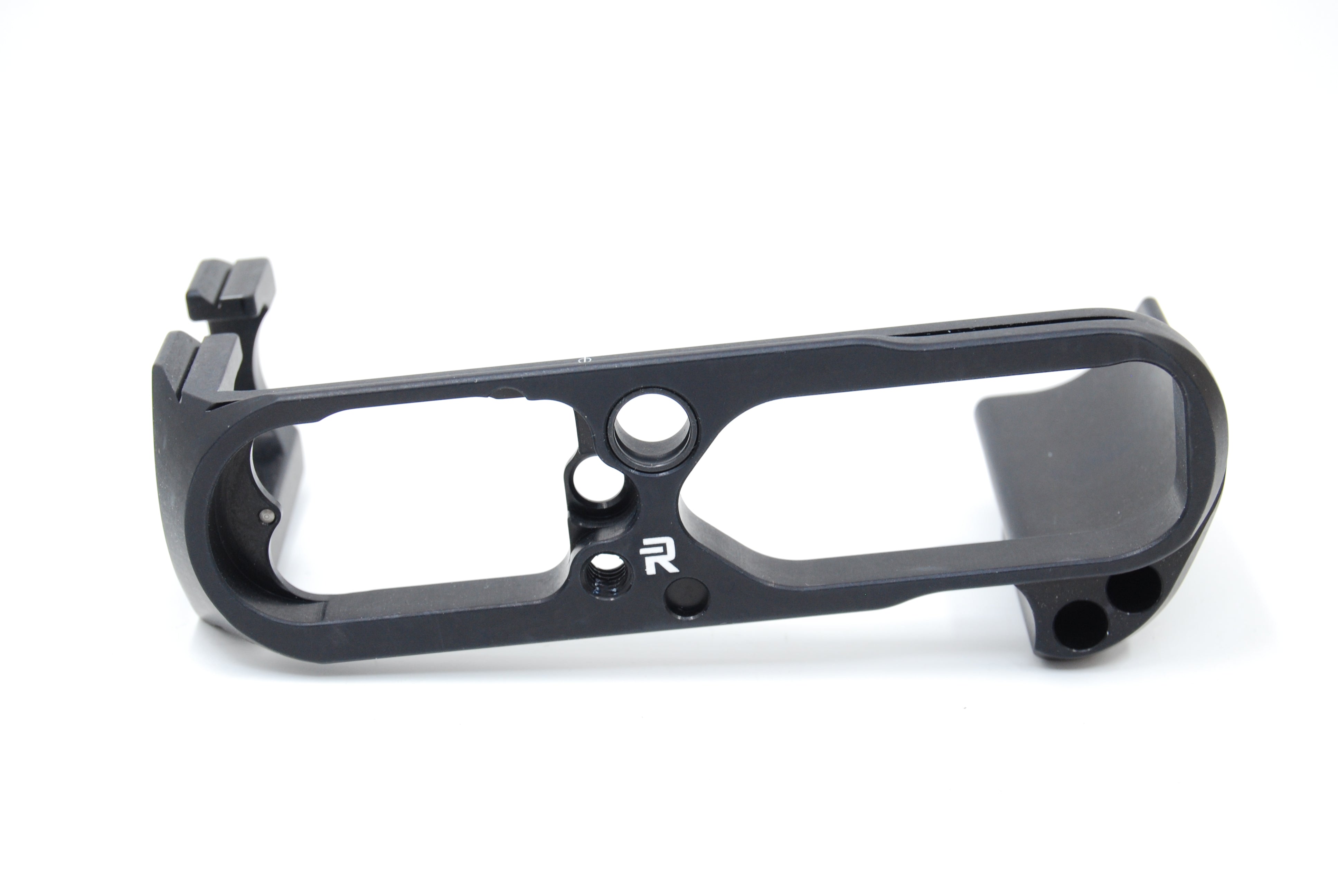Used RRS BQ3-LPG Modular L-Plate w/Grip for Leica Q3