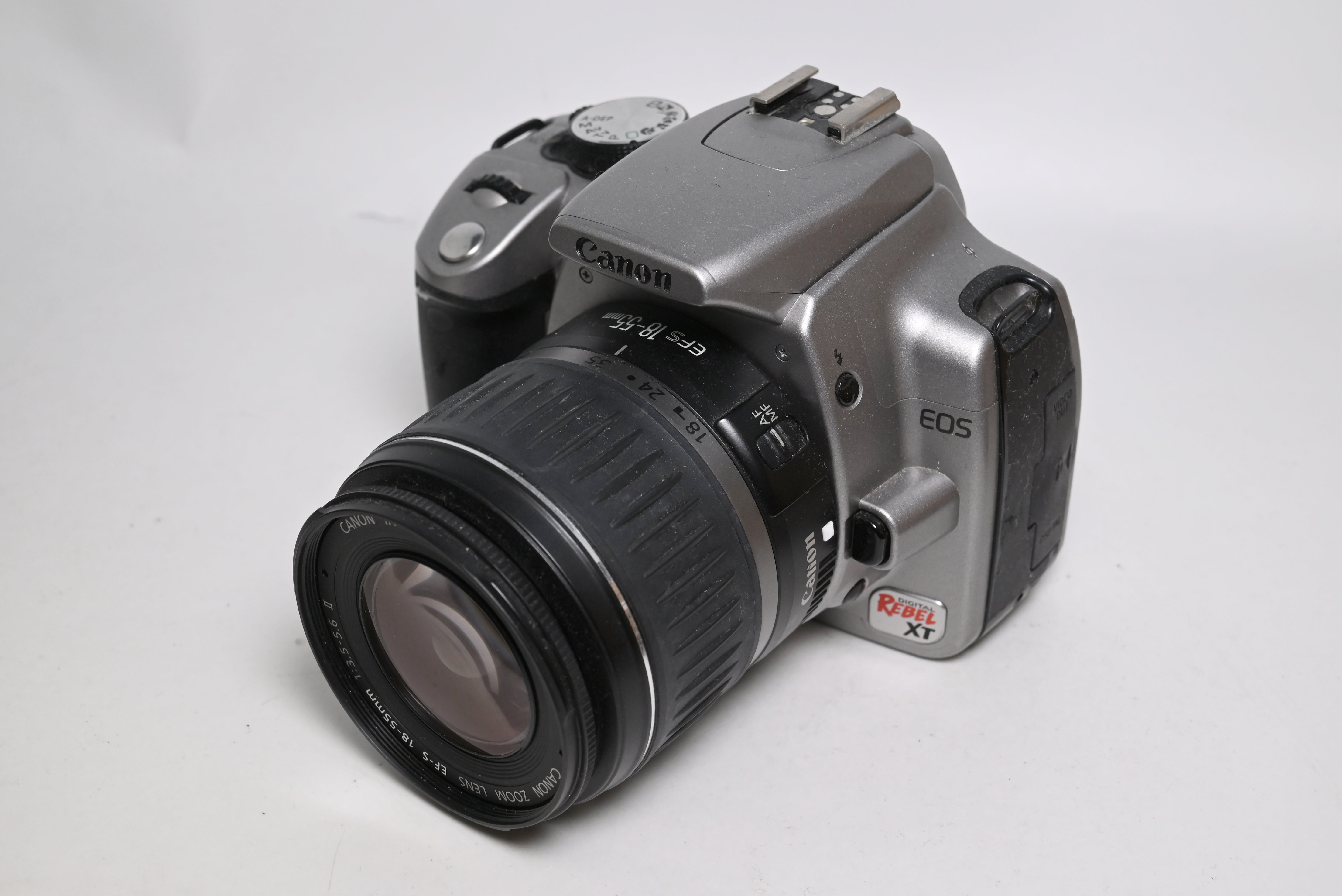 USED Canon Rebel XT w/ 18-55mm II Lens