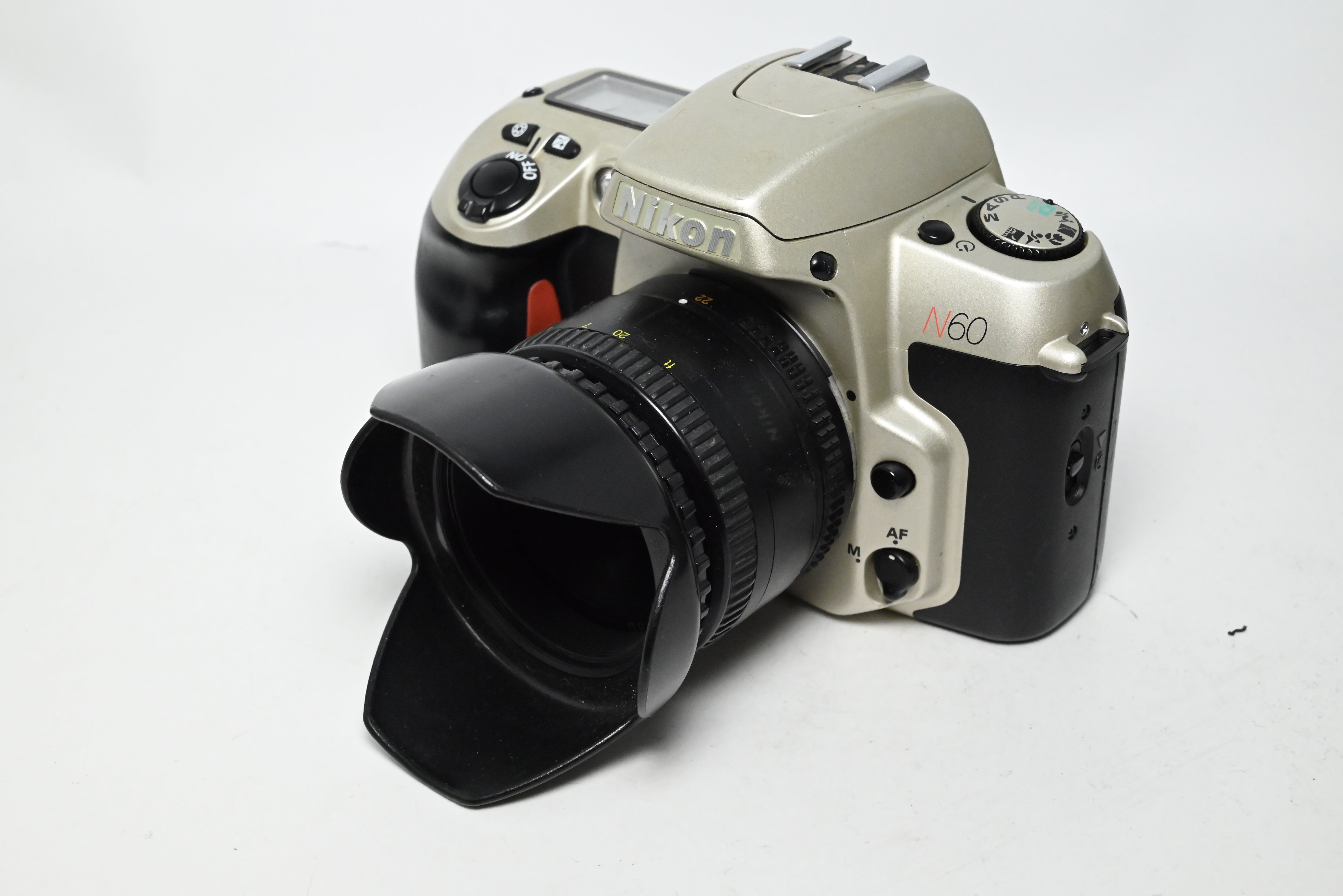 USED Nikon N60 w/ 50mm f/1.8 D