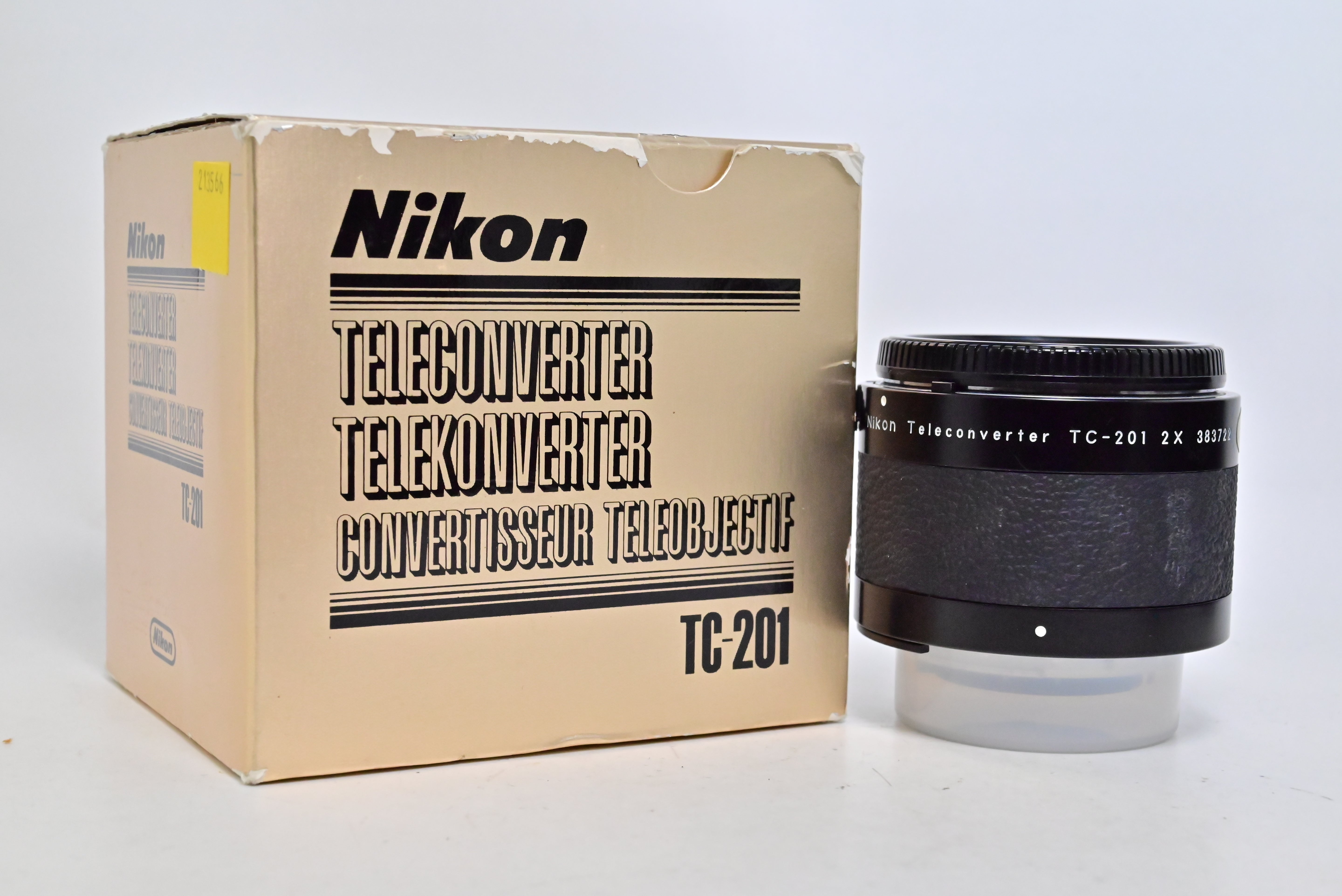 USED Nikon TC-201 teleconverter