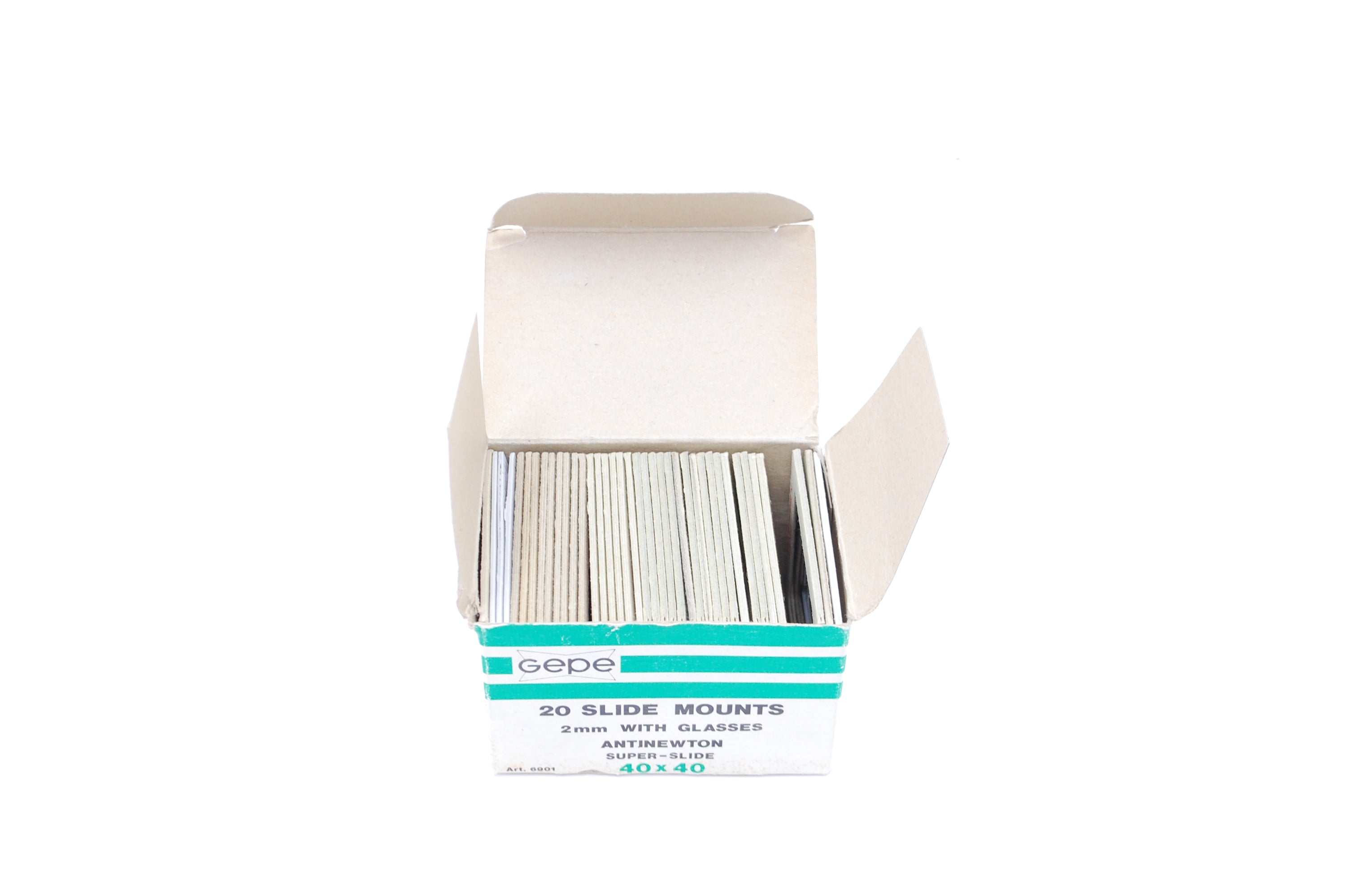 Used Gepe Cardboard Slide Mounts (Box of 30)