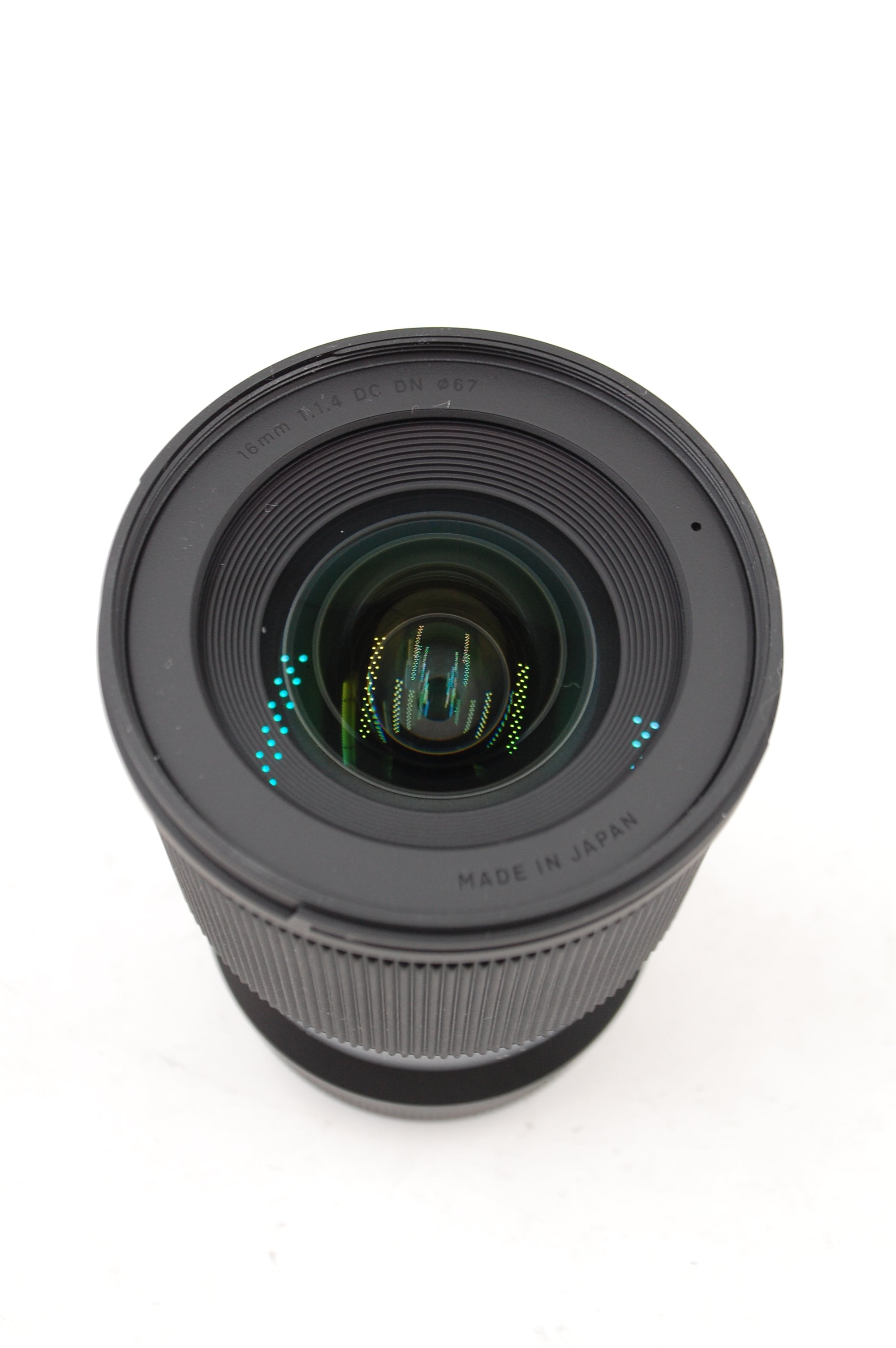 Used Sigma 16mm f/1.4 DC DN Contemporary Lens (Canon RF)