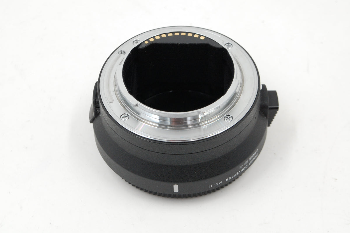 USED Sigma MC-11 Mount Converter (Canon EF-Mount Lenses to Sony E)