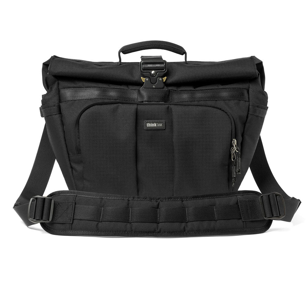 FocusPoint Crossbody 13L in Asphalt Black