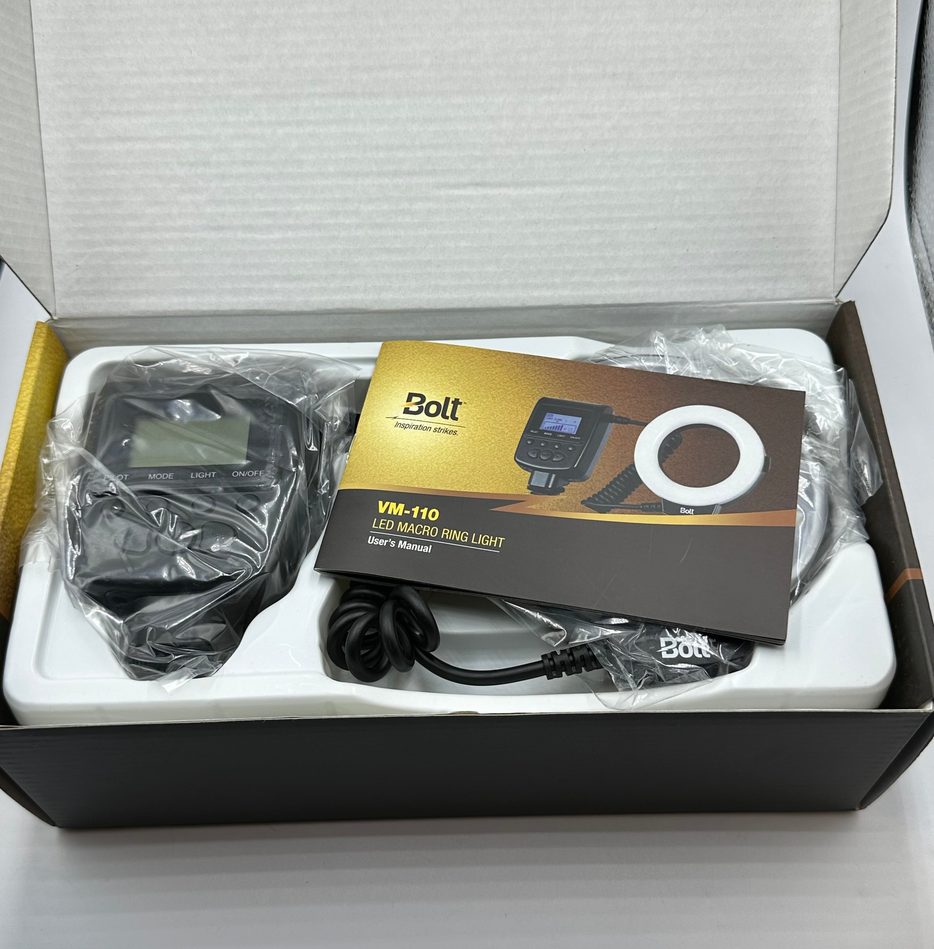 Used Bolt VM-110 LED Macro Ring Light (Unused/Mint)