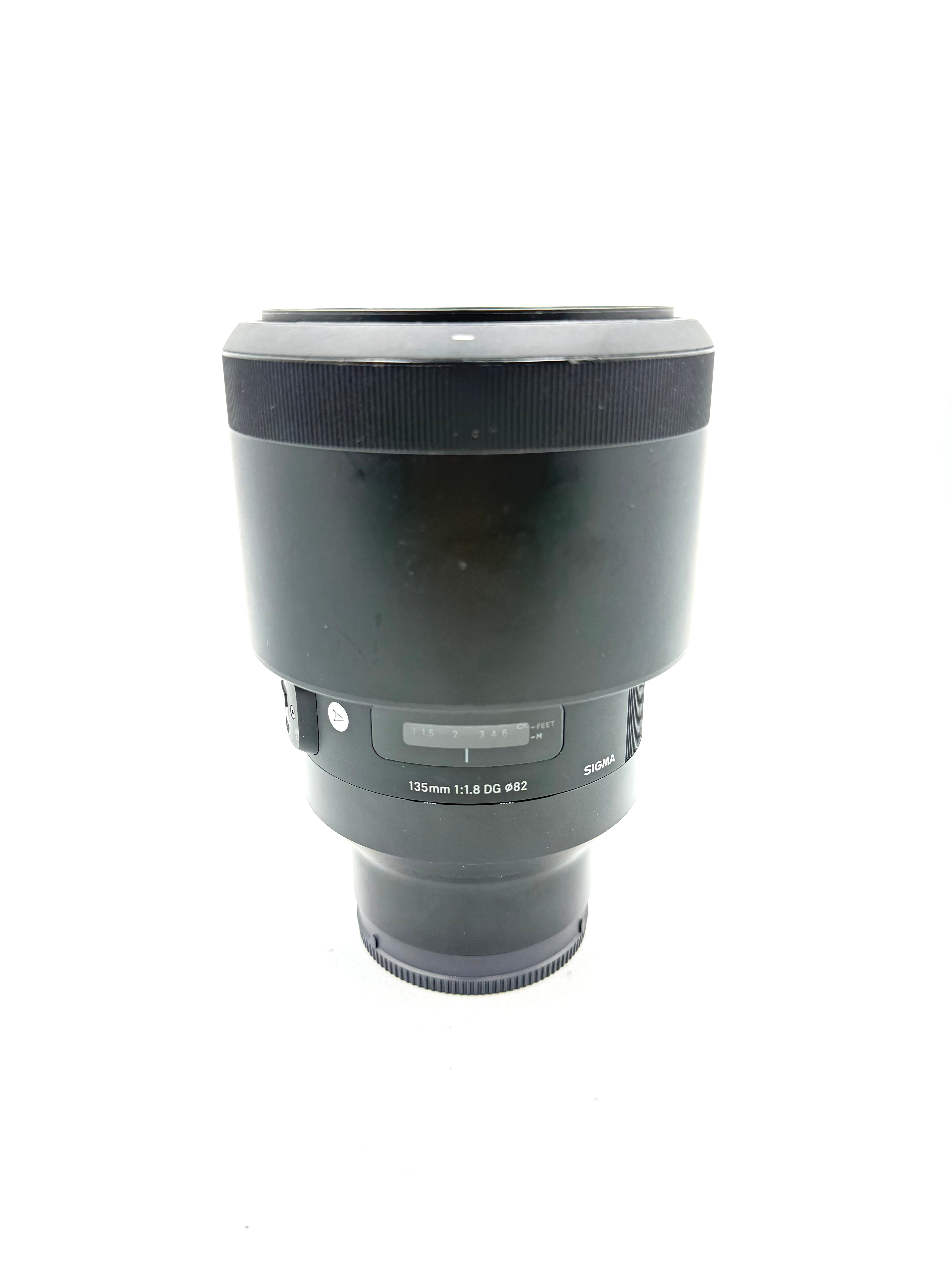 USED Sigma 135mm f1.8 DG HSM Art Lens for Sony FE