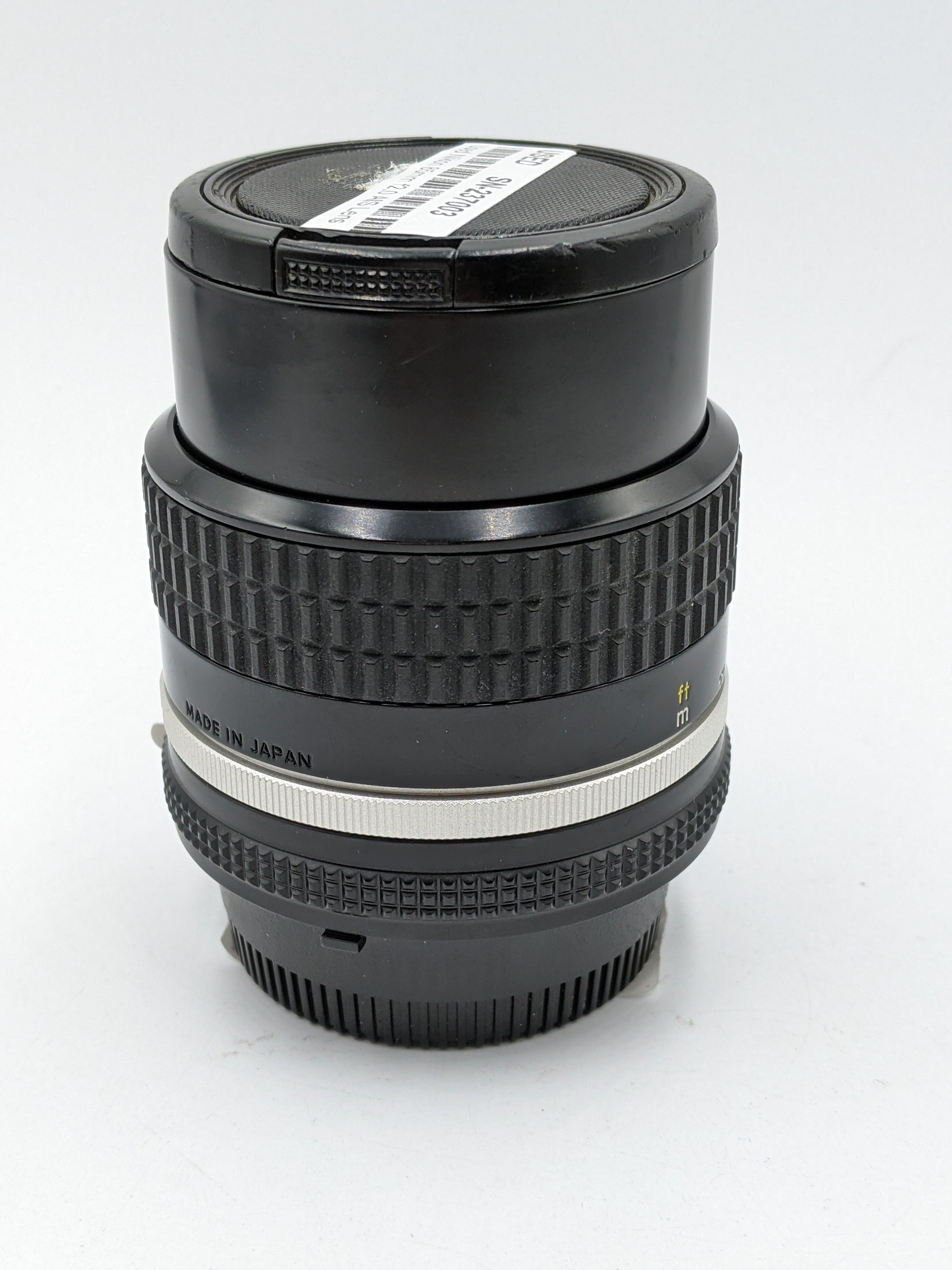 Used Nikon 85mm f2.0 AIS Lens