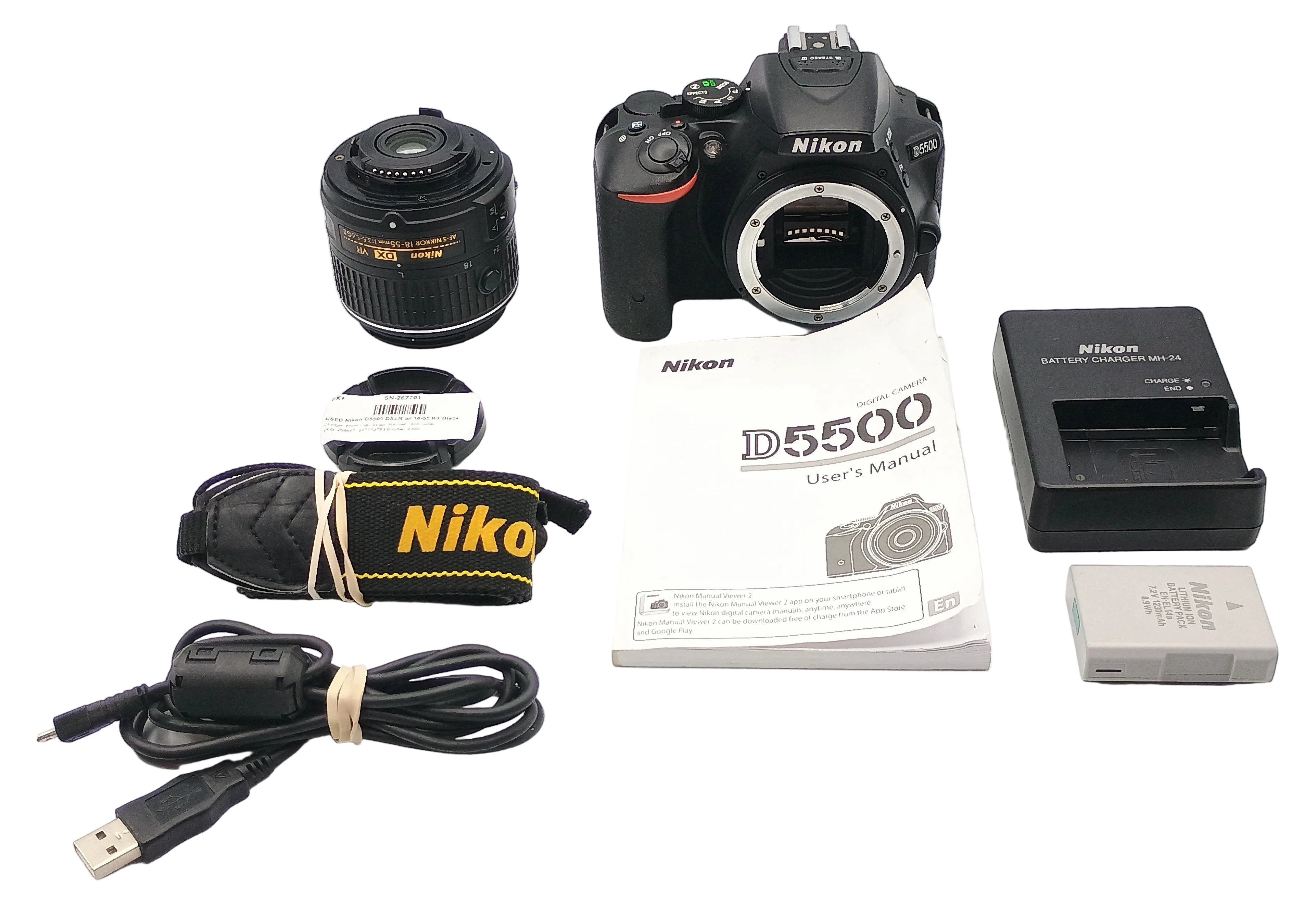 USED Nikon D5500 DSLR w/ 18-55 Kit Black