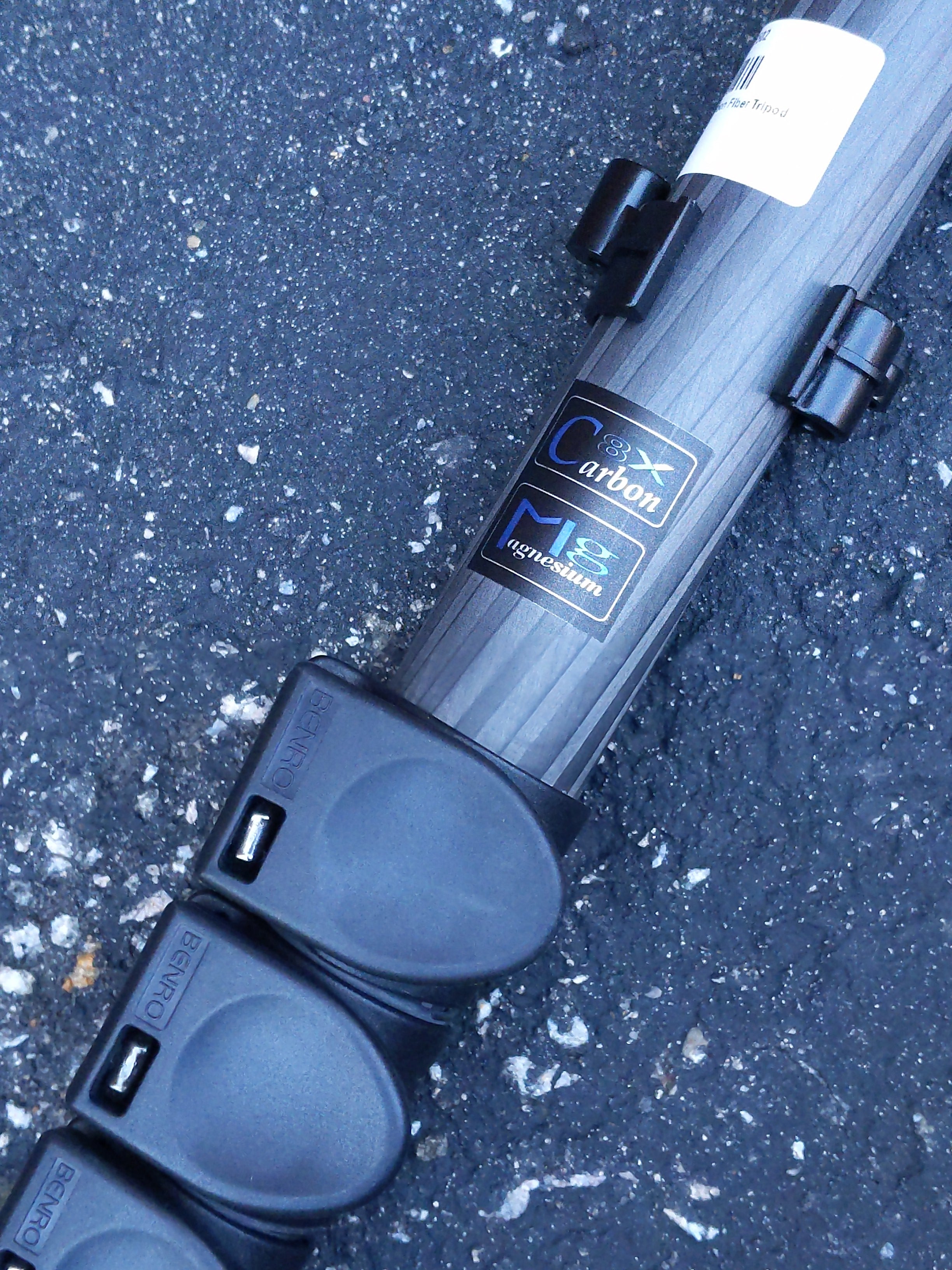 Used Benro MAD38C Carbon Fiber Tripod