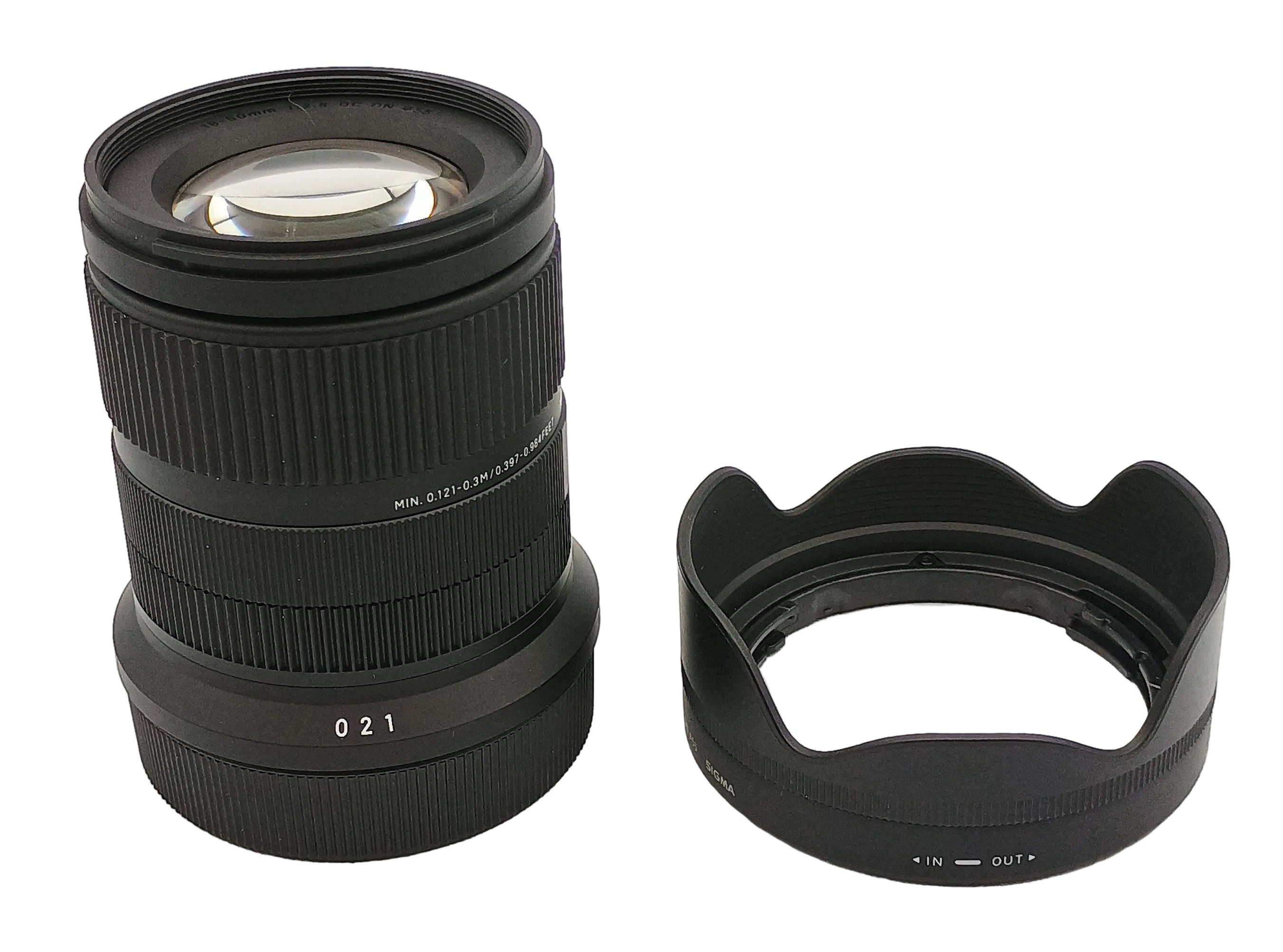 Sigma 18-50mm F2.8 DC DN Contemporary Lens for Canon RF