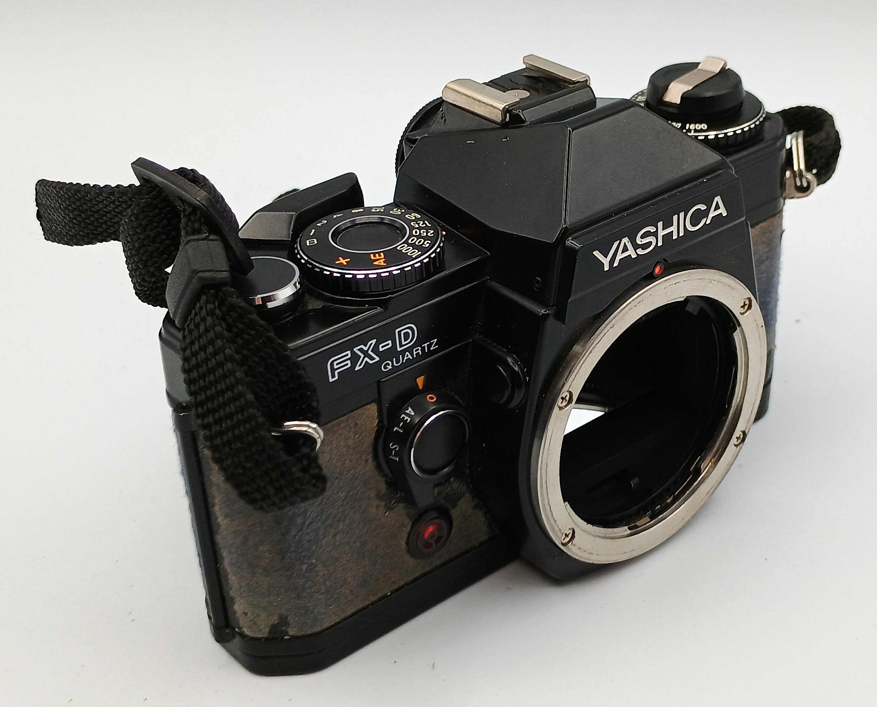 USED Yashica FX-D Quartz w/ 50mm F2 Lens -AS IS-