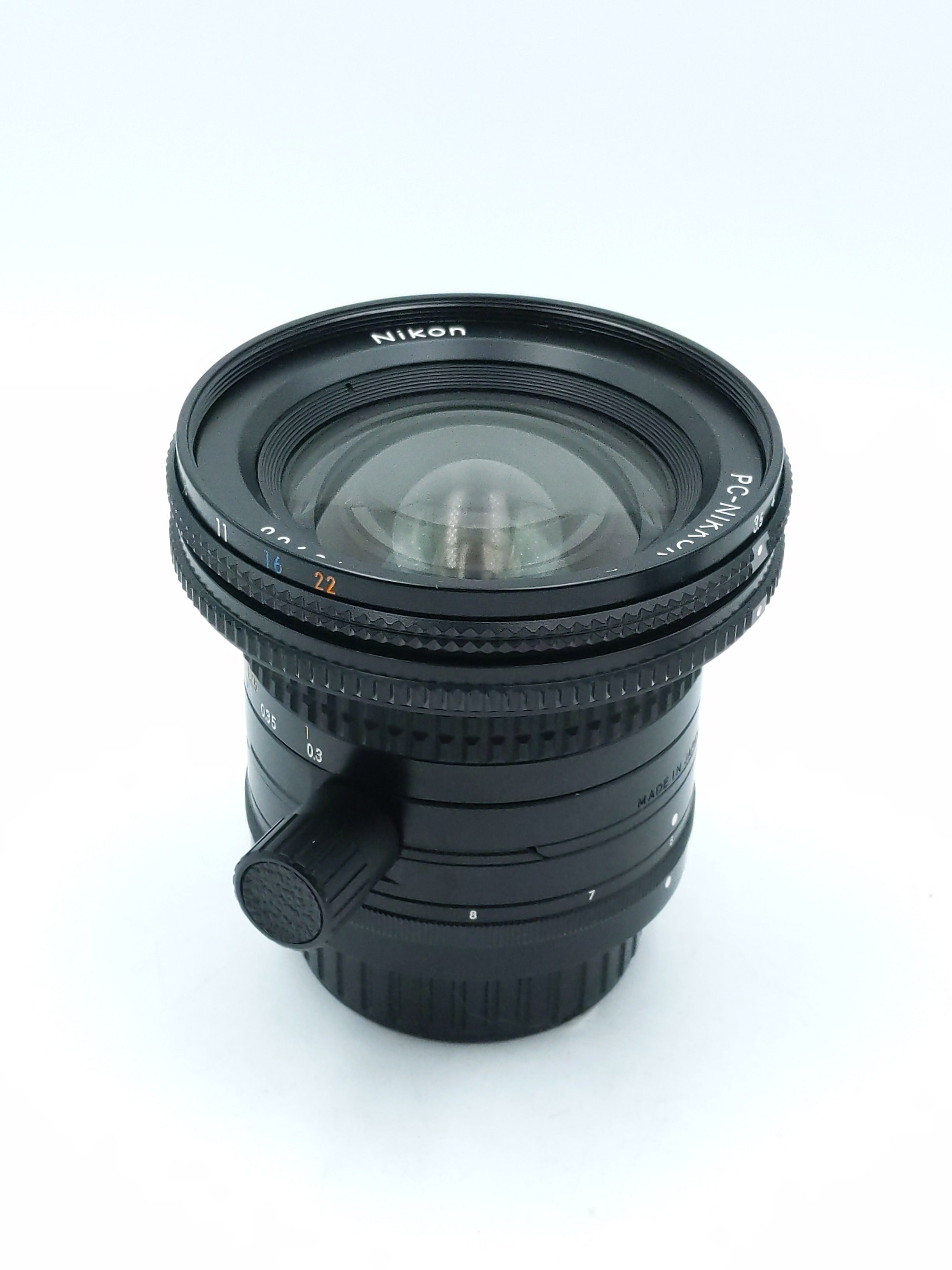 Used Nikon 28mm F3.5 PC Lens