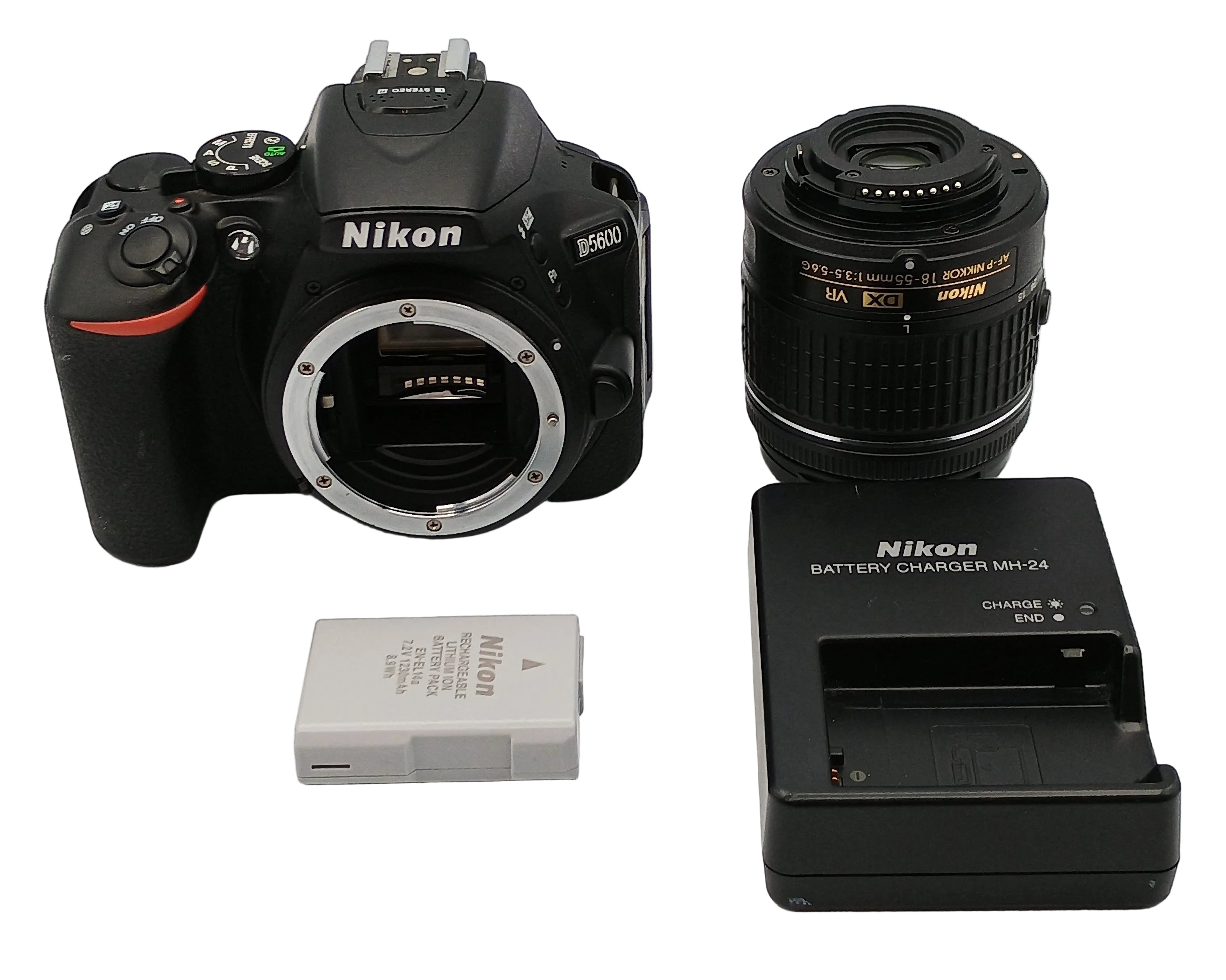 USED Nikon D5600 DSLR Camera with 18-55