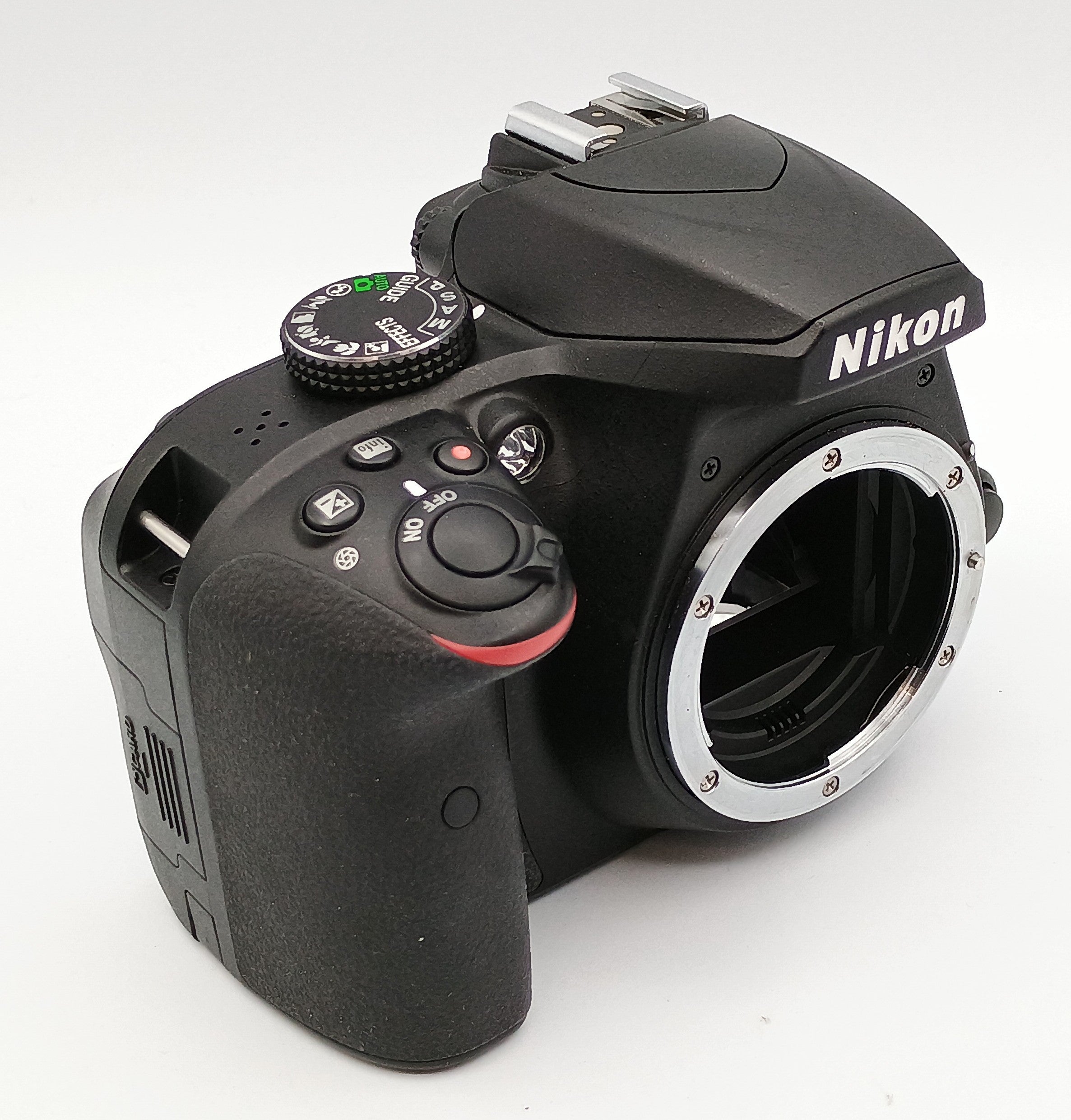 USED Nikon D3400 Digital SLR Kit (Black) with AF-P 18-55mm f3.5-5.6 G VR DX Lens