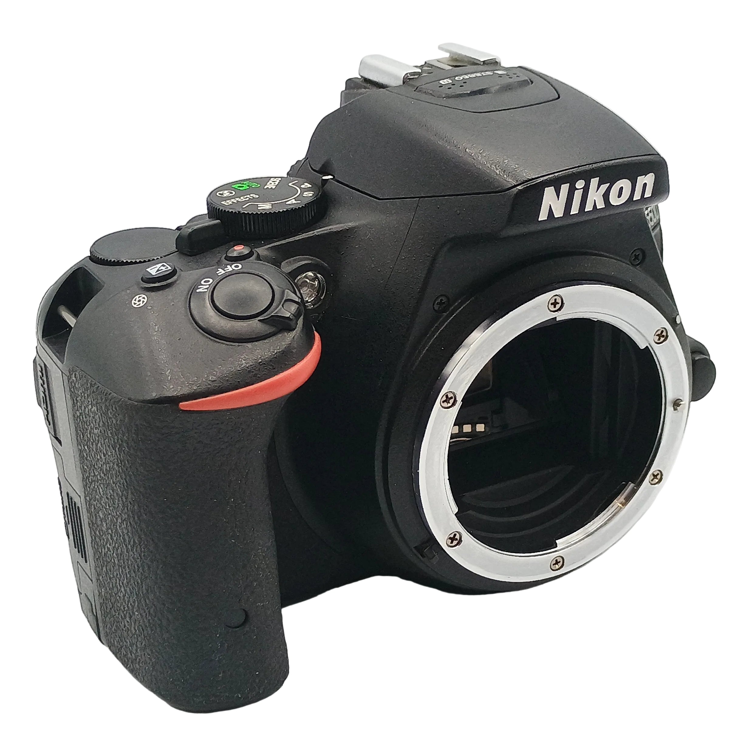 USED Nikon D5500 DSLR w/ 18-55 Kit Black