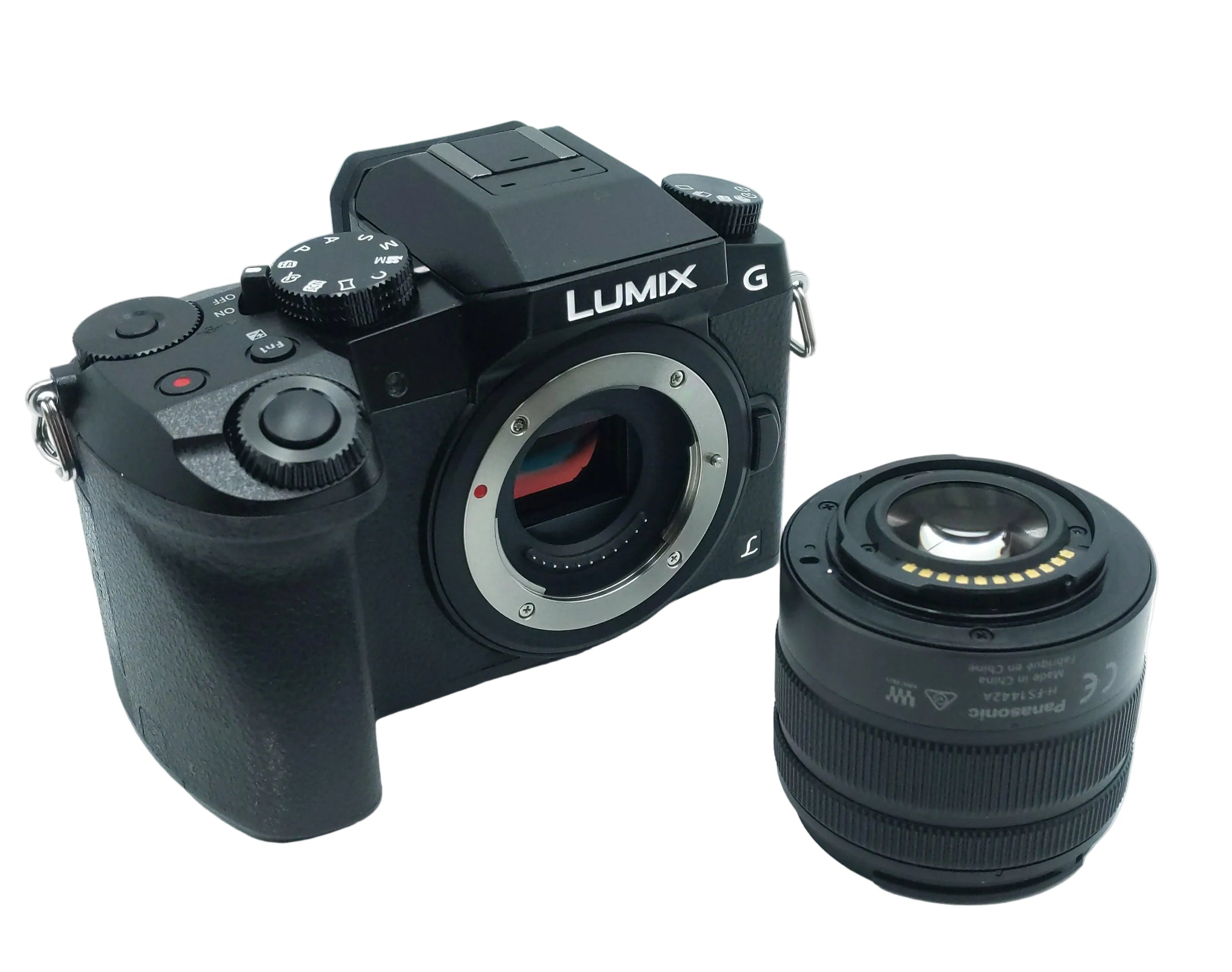 USED Panasonic G7 w/ 14-42mm Lens (263644)