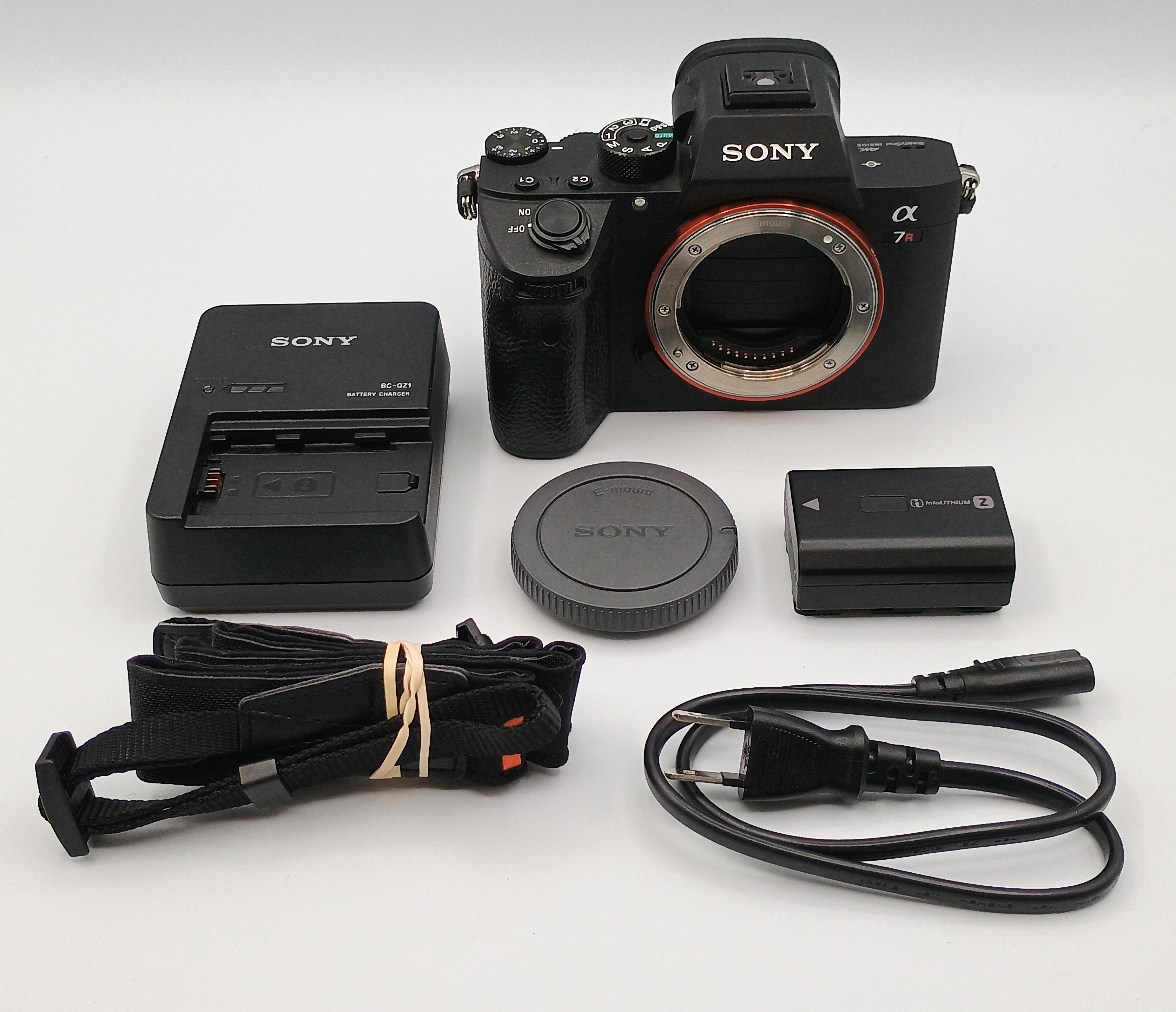 USED Sony a7R III Mirrorless Camera Body